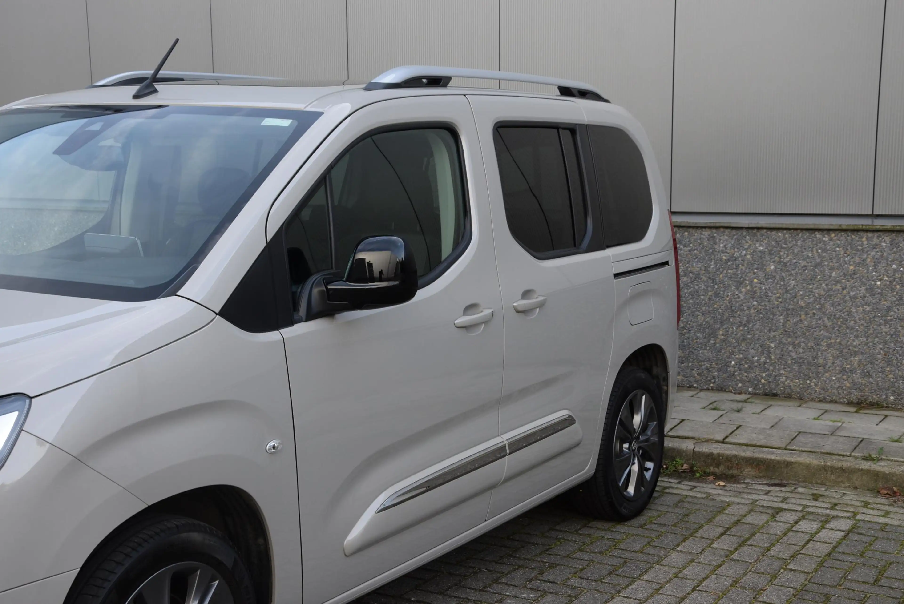 Toyota Proace City Verso 1.2 Turbo Dynamic | panoramadak | carplay | — photo 42