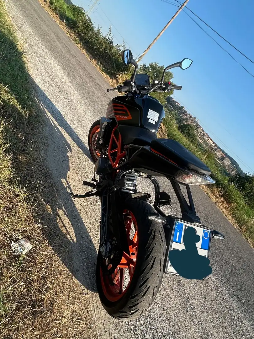 KTM 125 Duke Nero - 2