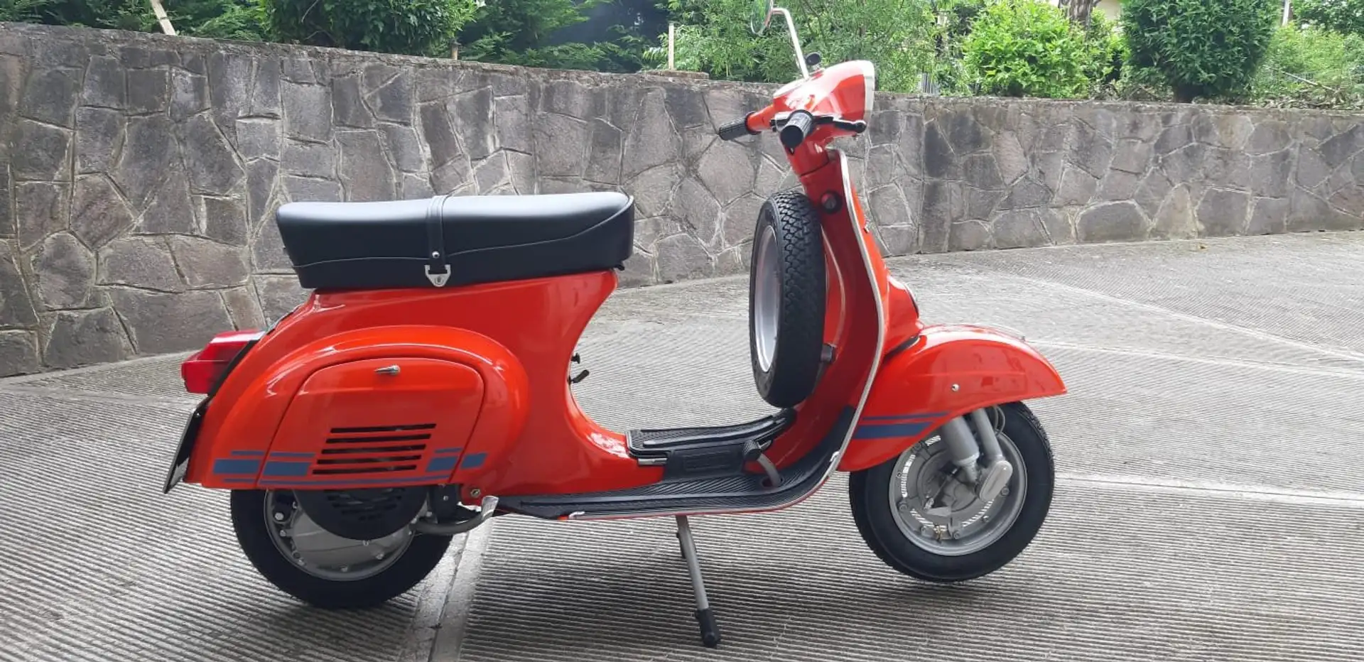 Vespa Primavera ET3 Rosso - 1