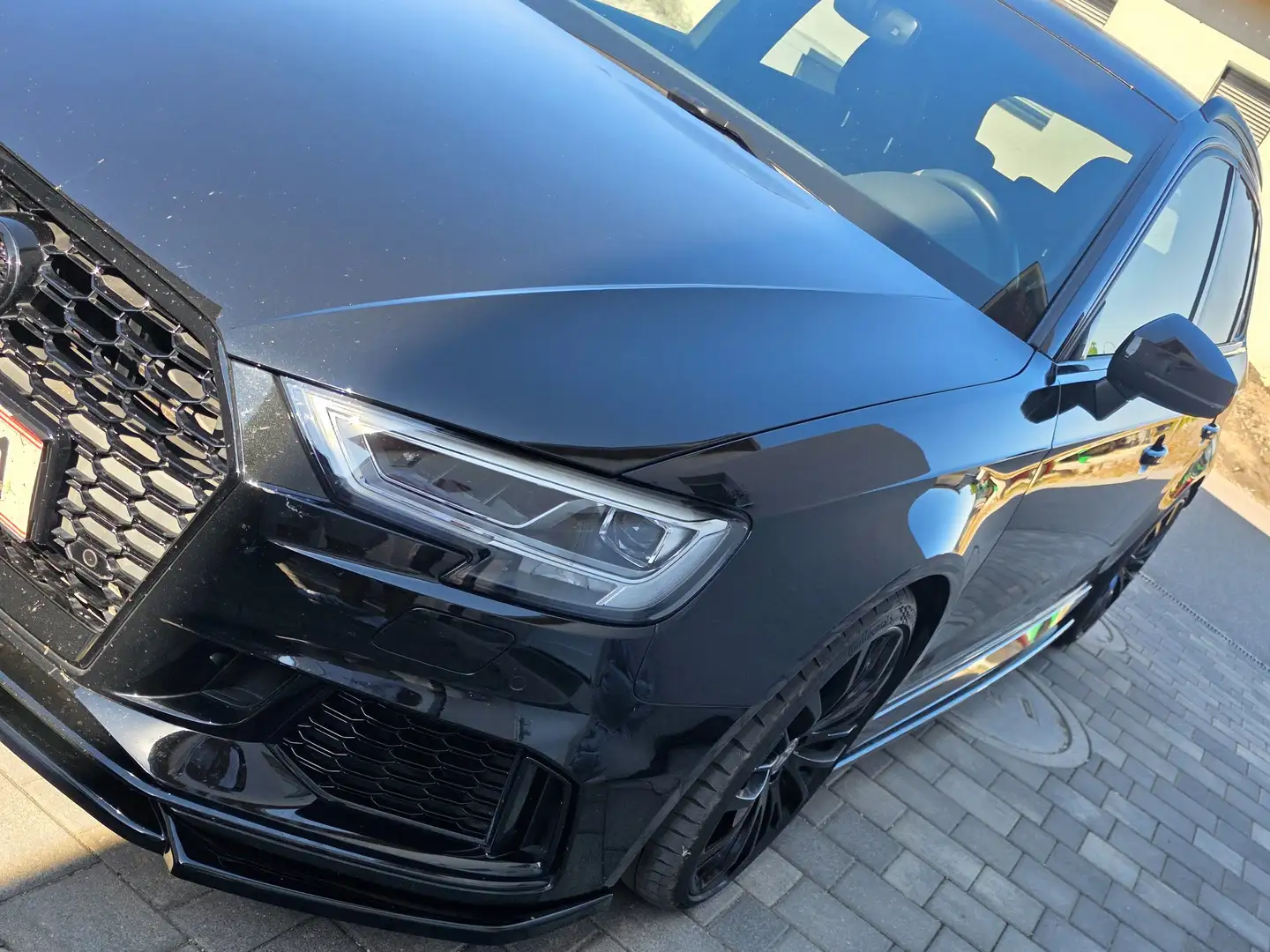 Audi RS3 RS3 SB 2,5 TFSI quattro S-tronic Schwarz - 1