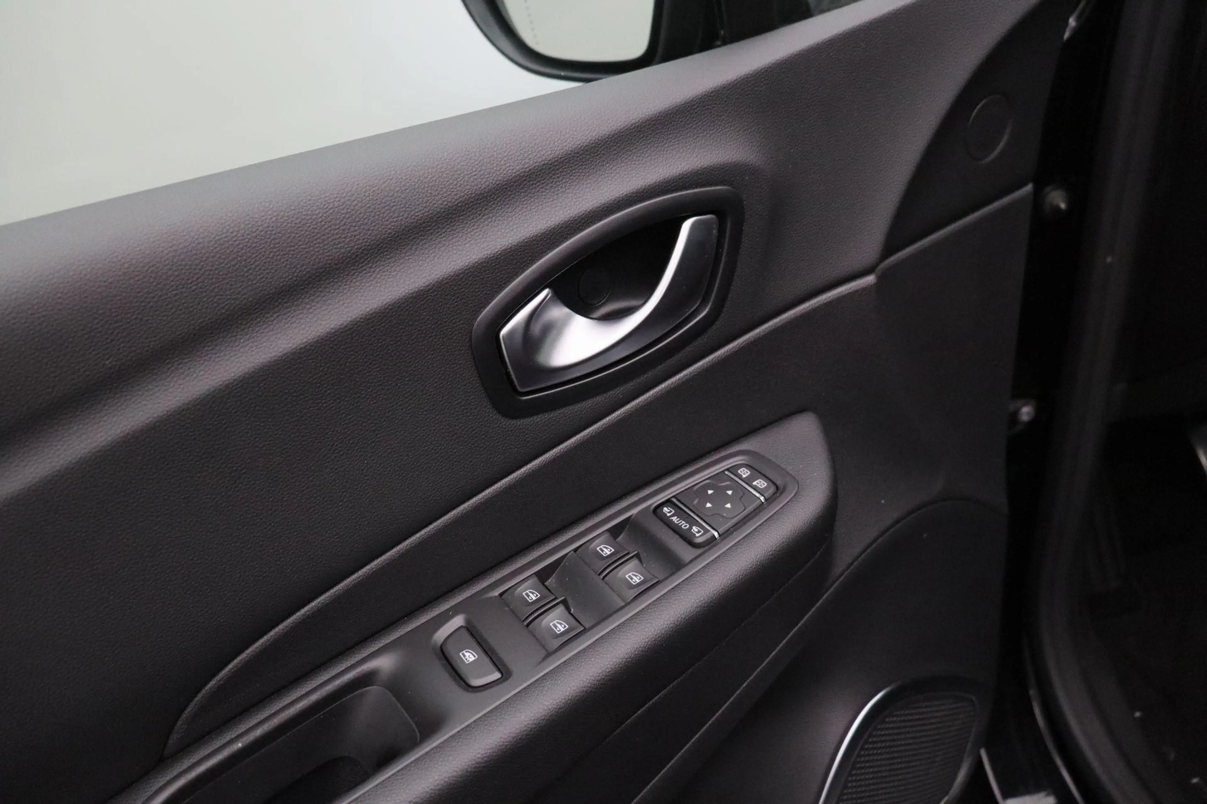 Renault Captur 0.9 TCe Edition One 2018 | Navigatie | Trekhaak | — photo 23