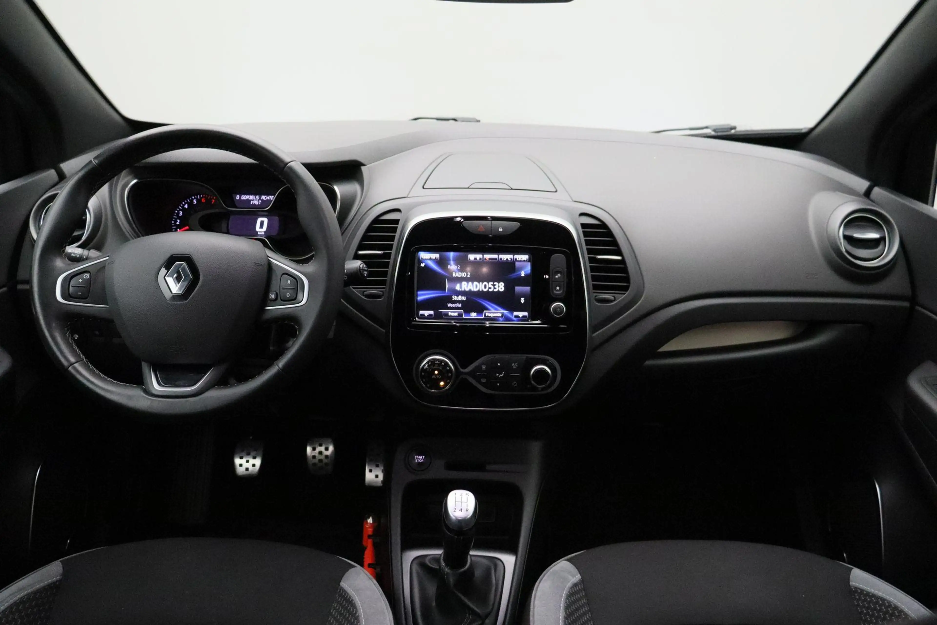 Renault Captur 0.9 TCe Edition One 2018 | Navigatie | Trekhaak | — photo 8