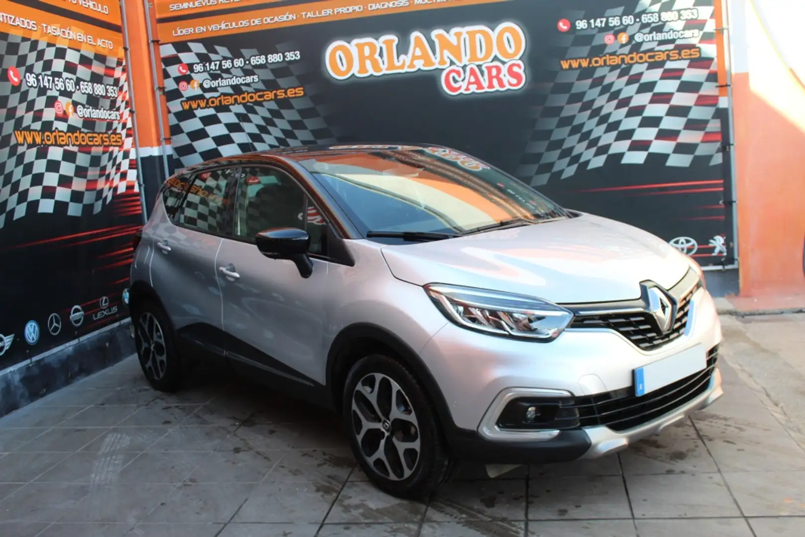Renault Captur TCe Energy Limited 87kW Grey - 2