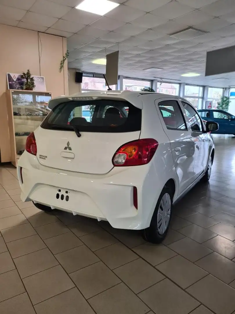 Mitsubishi Space Star Select 1.2 MIVEC 5-Gang Weiß - 2