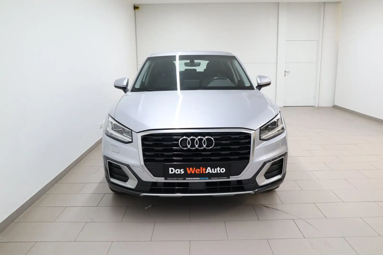 Audi Q2 1.4 TFSI COD Design Silber - 2