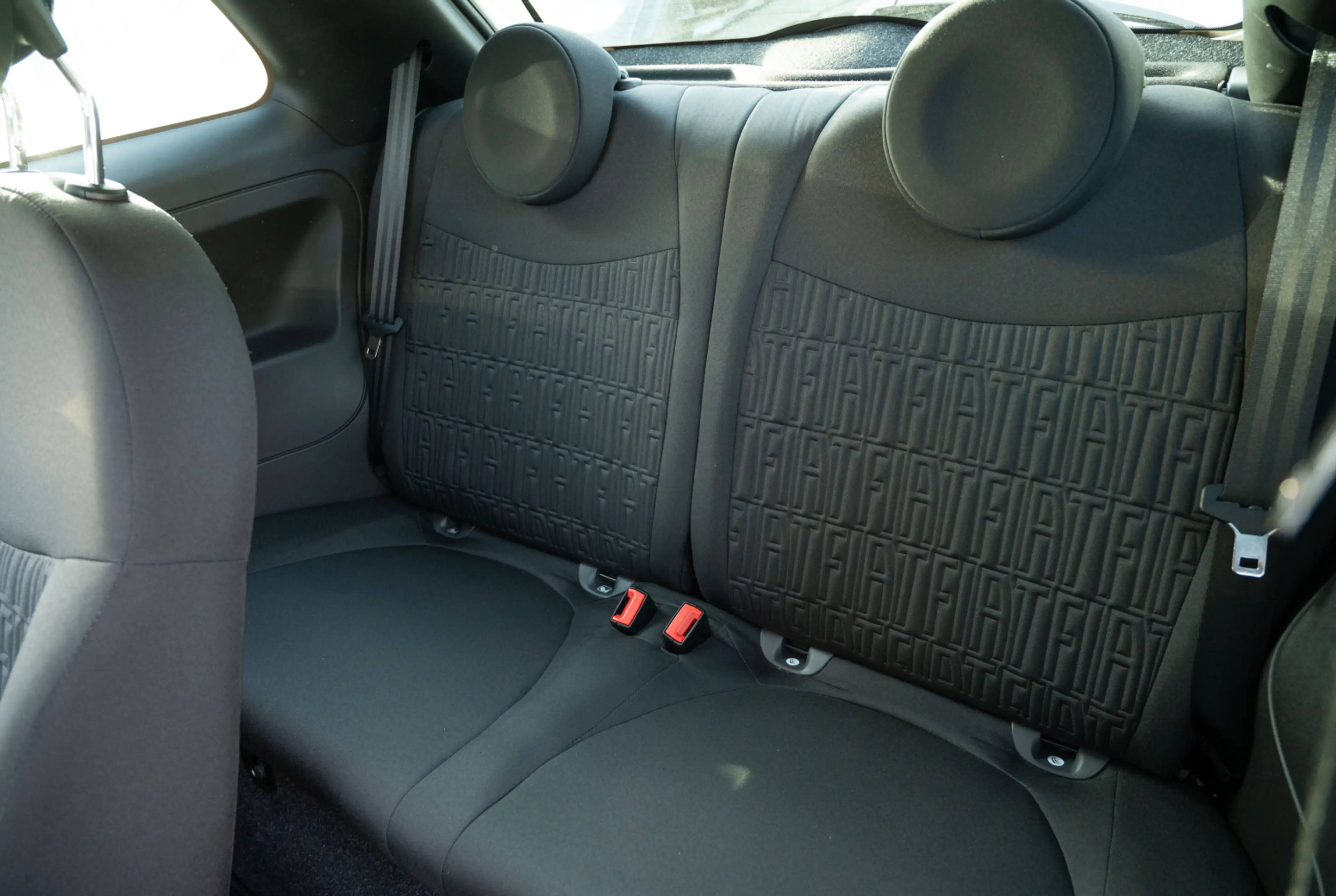 Fiat 500 Basis 1.0 Hybrid *STYLE-PAKET*KOMFORT-PAKET*TECH-PAKET* *INVENTUR-SALE* — photo 8