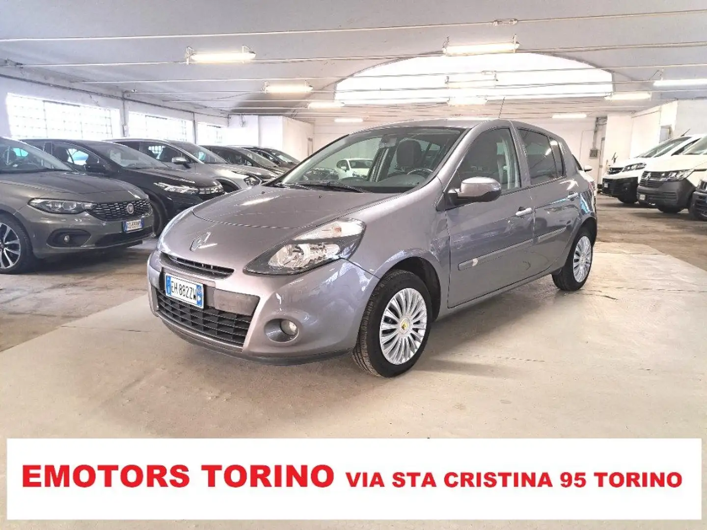 Renault Clio 1.2 16V 5 porte Yahoo! Gris - 1