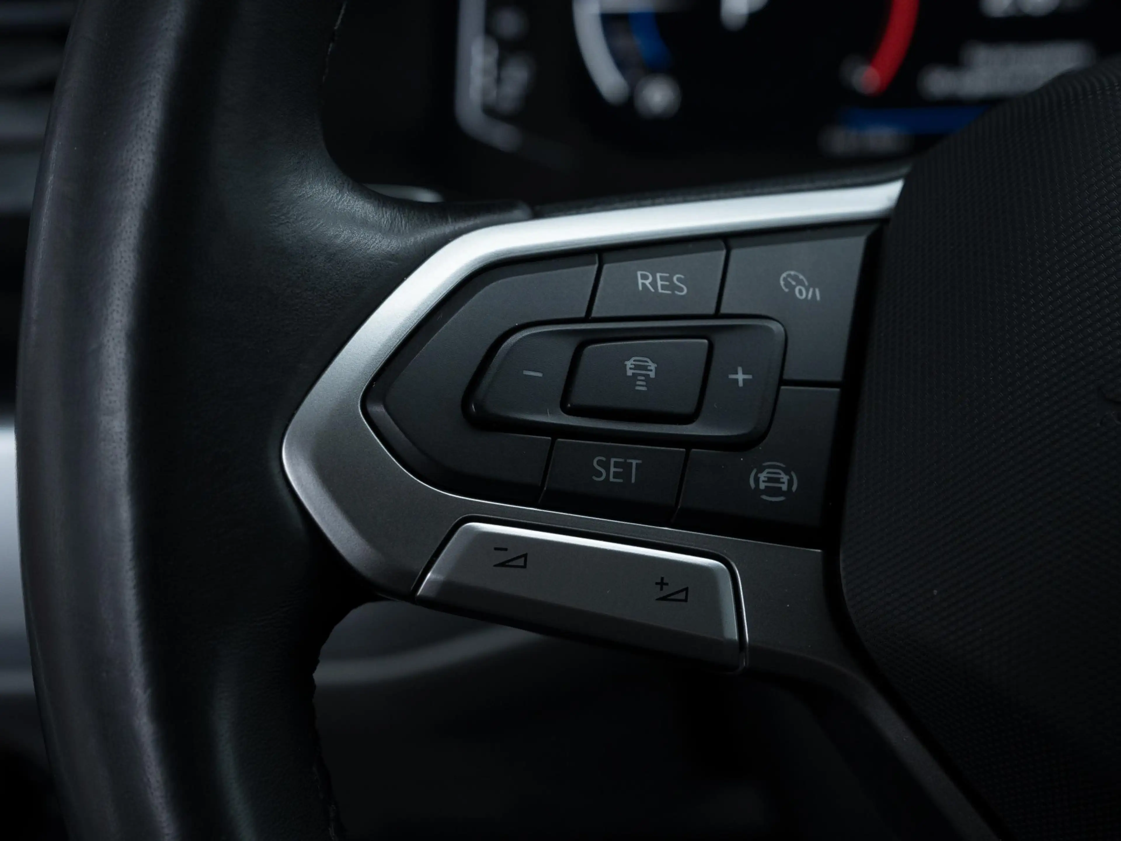 Volkswagen T6.1 Transporter 2.0 TDI L1H1 28 Bulli | Trekhaak | Navigatie | Vir — photo 9