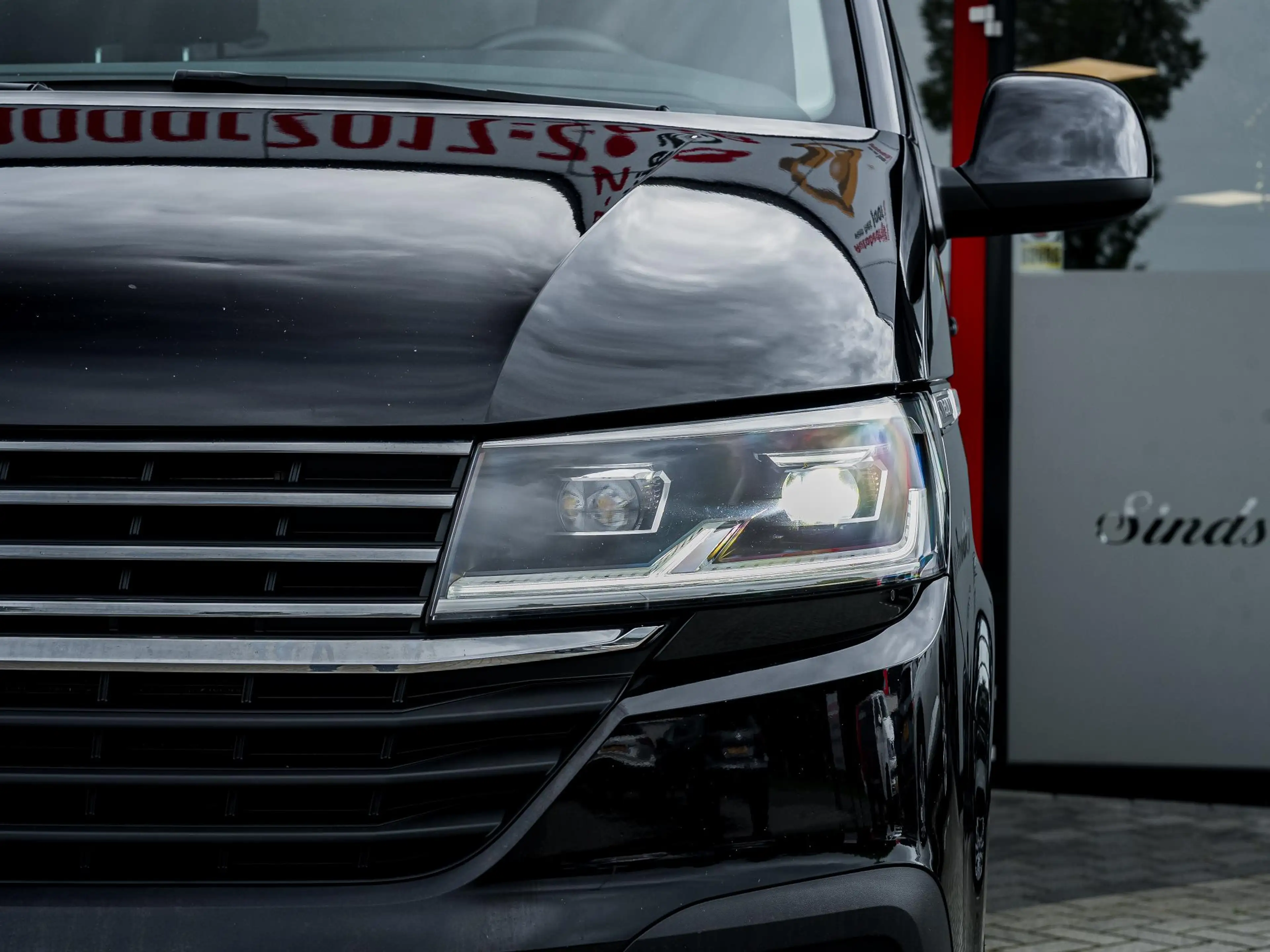 Volkswagen T6.1 Transporter 2.0 TDI L1H1 28 Bulli | Trekhaak | Navigatie | Vir — photo 8