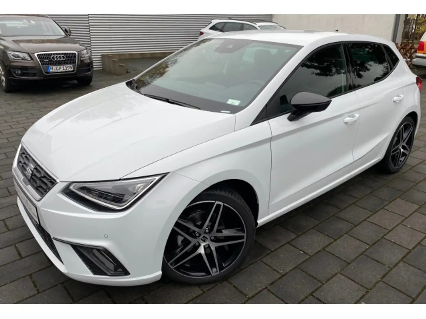 SEAT Ibiza Ibiza 1.0 TSI DSG FR /KESSY/SHZ/NAVI/5JGAR Blanc - 1