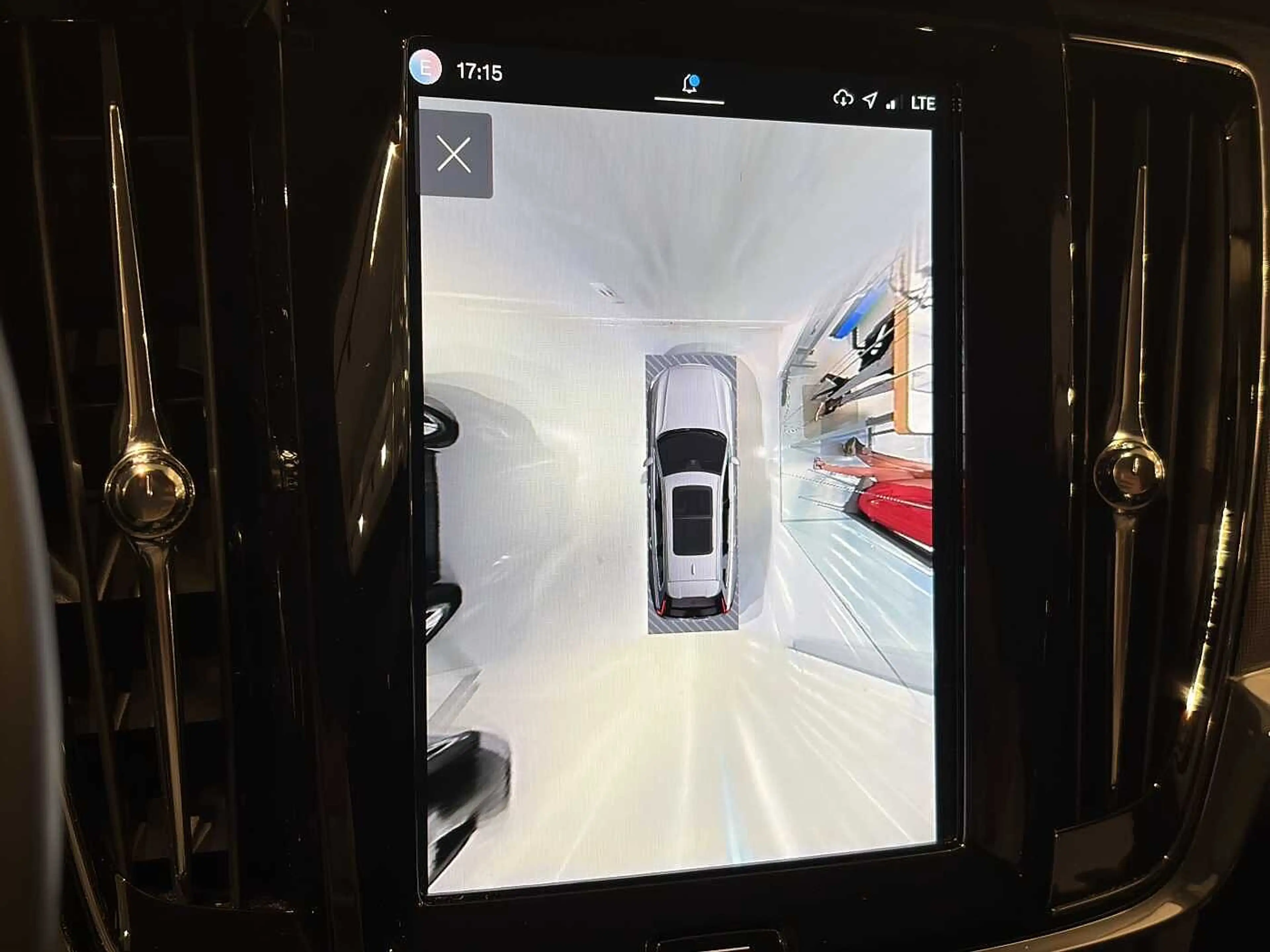 Volvo V90 T6 Recharge Bright + electr trekhaak — photo 11