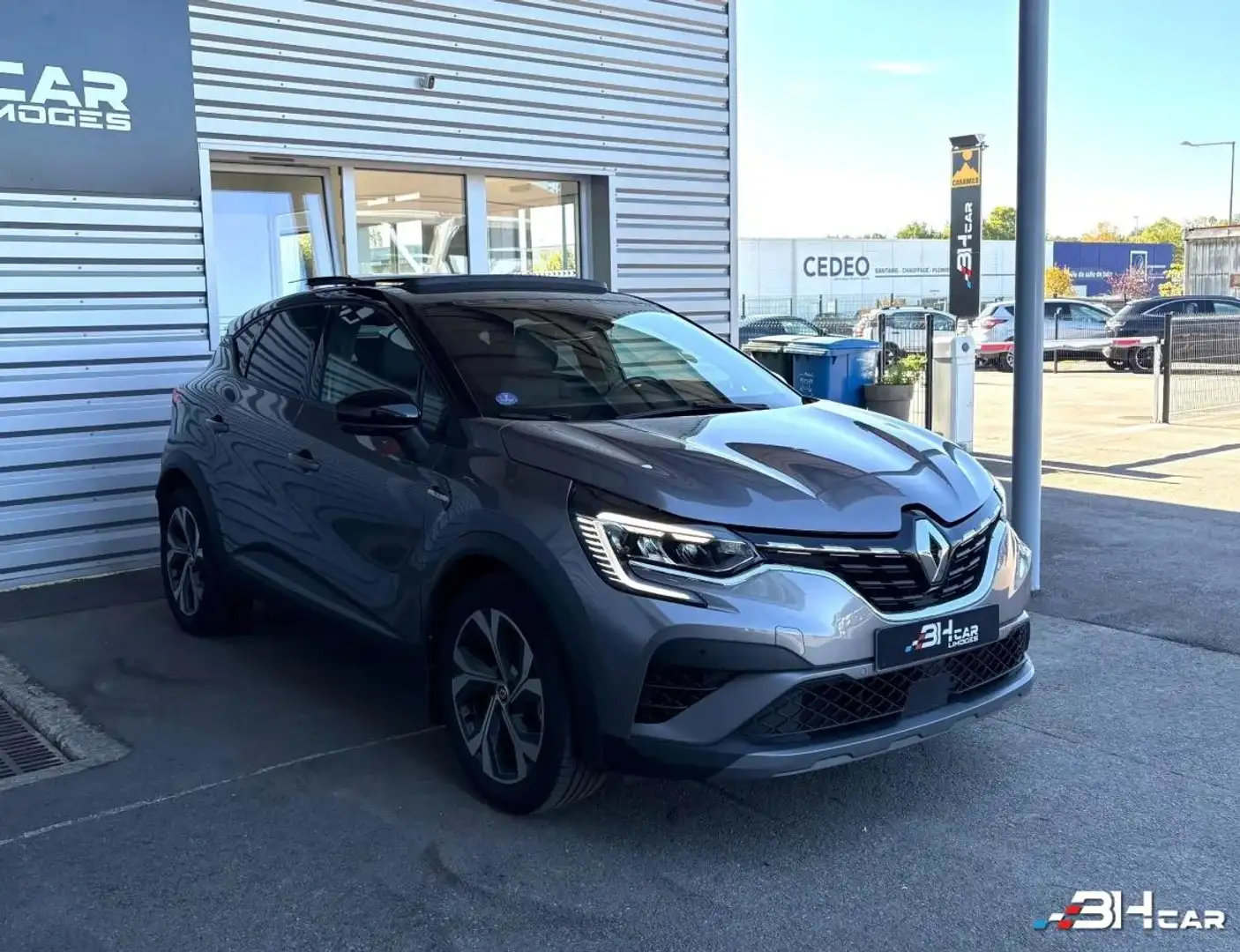 Renault Captur 1.3 TCE 160 ch RS LINE Mild-Hybrid EDC7 Noir - 2