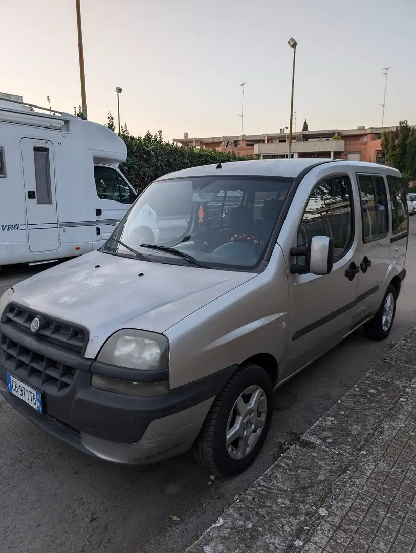 Fiat Doblo Doblo+I+2000+1.6+SX Gris - 1