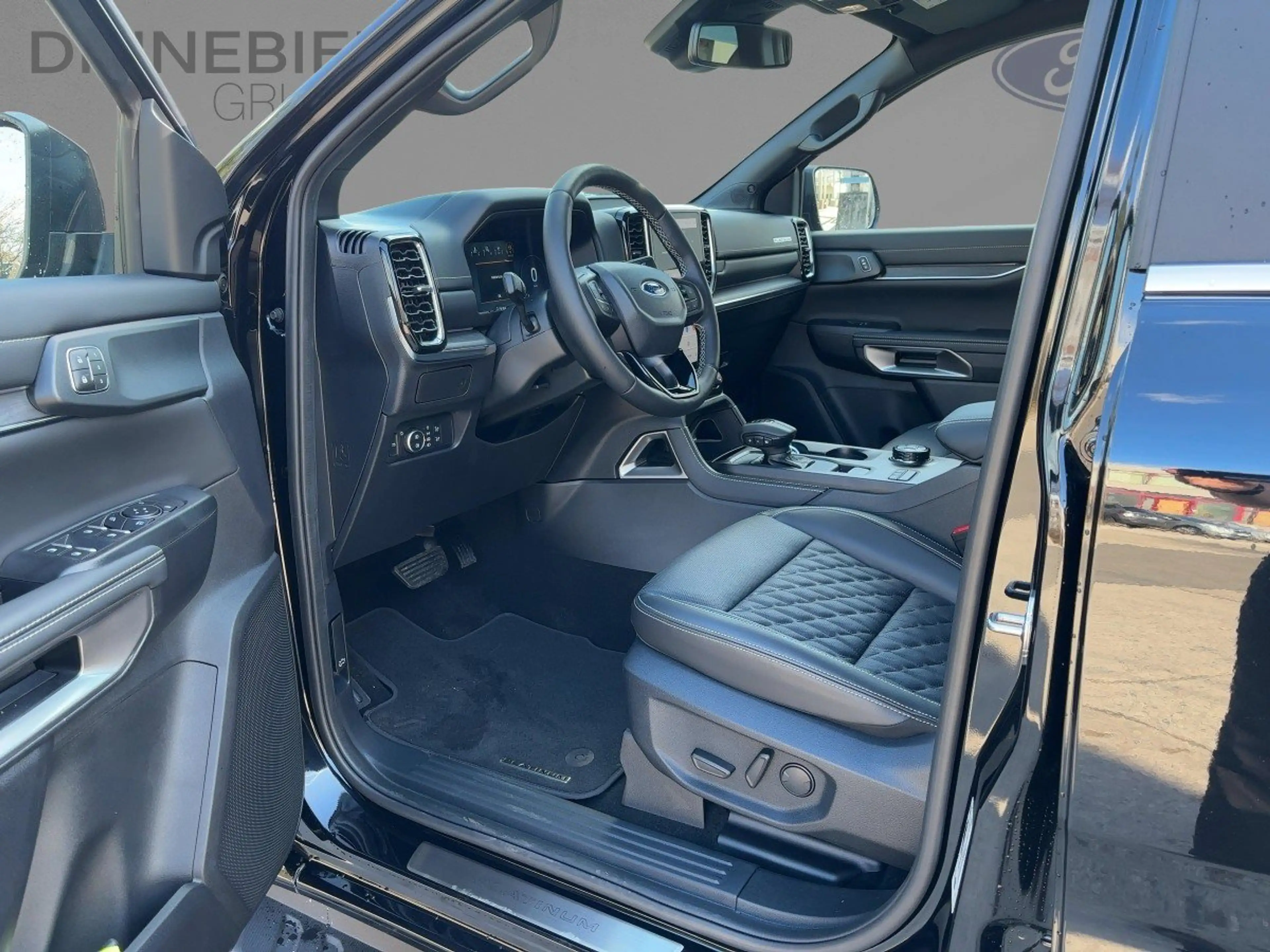 Ford Ranger DoKa 3.0l Ecoblue Platinum 177 kW — photo 9