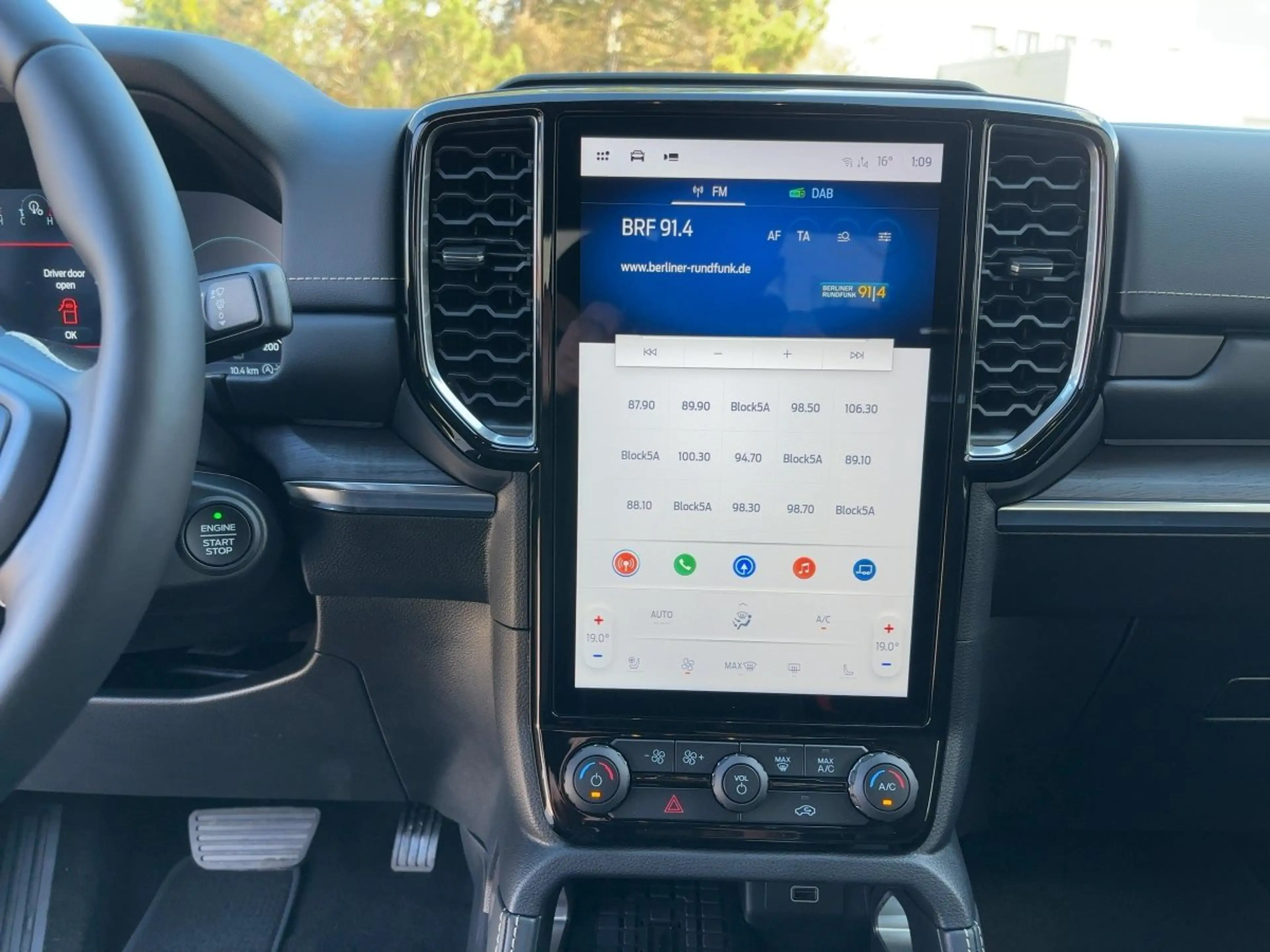 Ford Ranger DoKa 3.0l Ecoblue Platinum 177 kW — photo 13