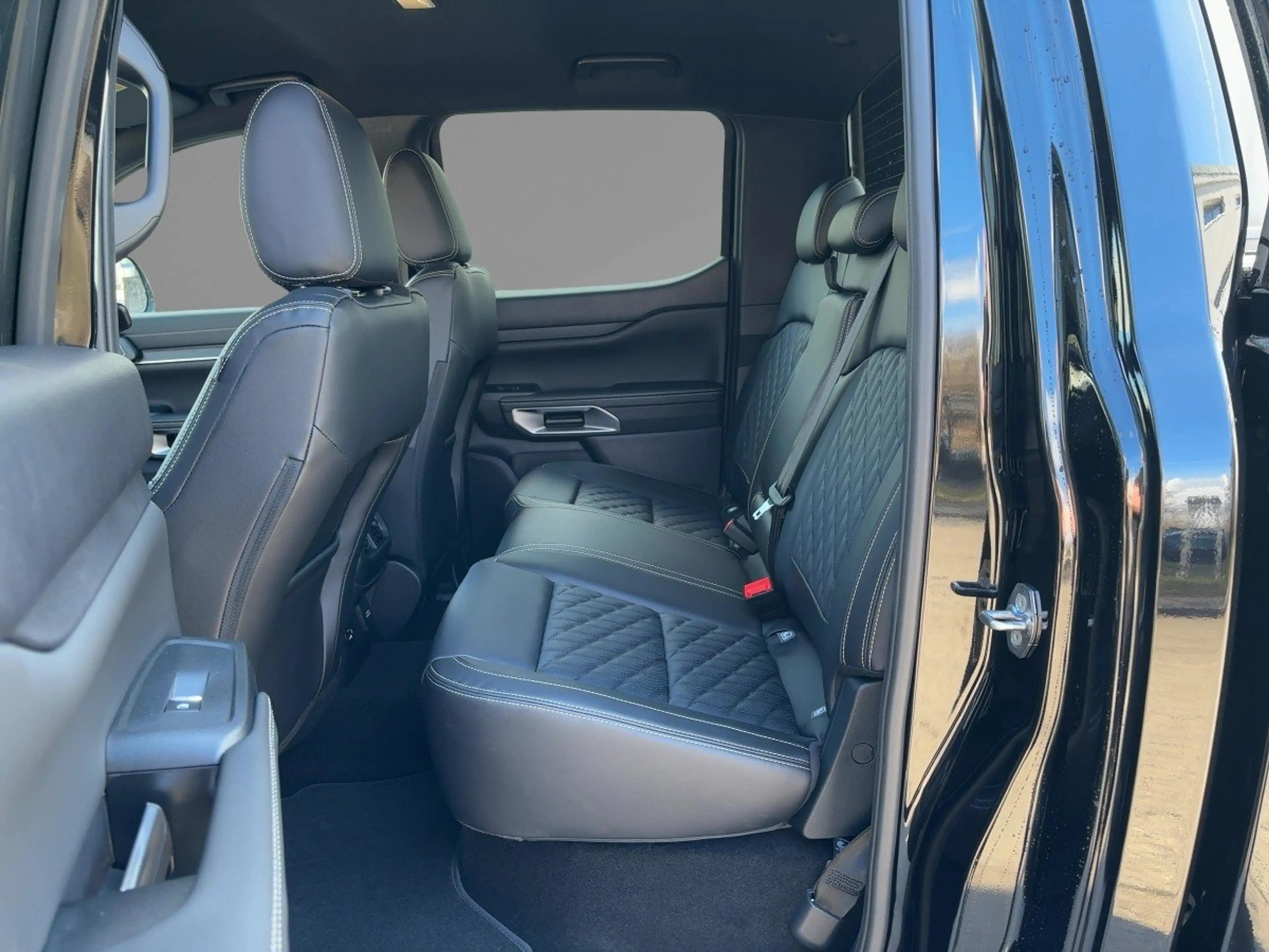 Ford Ranger DoKa 3.0l Ecoblue Platinum 177 kW — photo 10