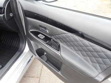 Bild 15 Mitsubishi Outlander Plug-In Hybrid 2.4 4WD Plug-In Plus