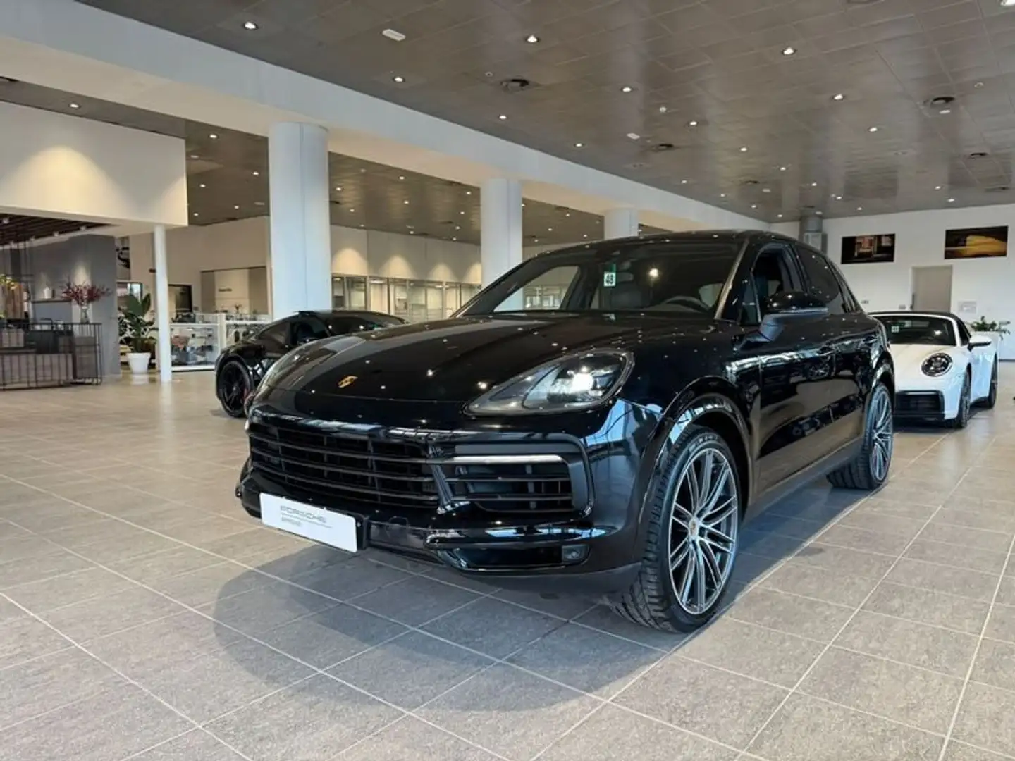 Porsche Cayenne 3.0 V6 Nero - 1