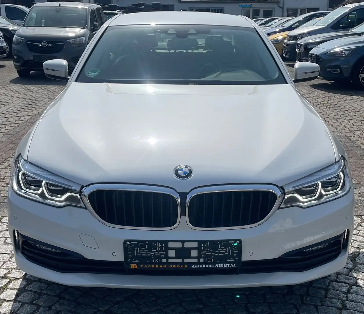 BMW 525 d *SPORT-LINE*NAVI-AUTOMA-LEDER-AMBIENTE-2HD- Weiß - 2