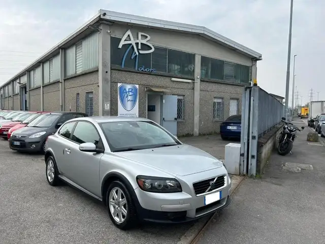 Volvo C30