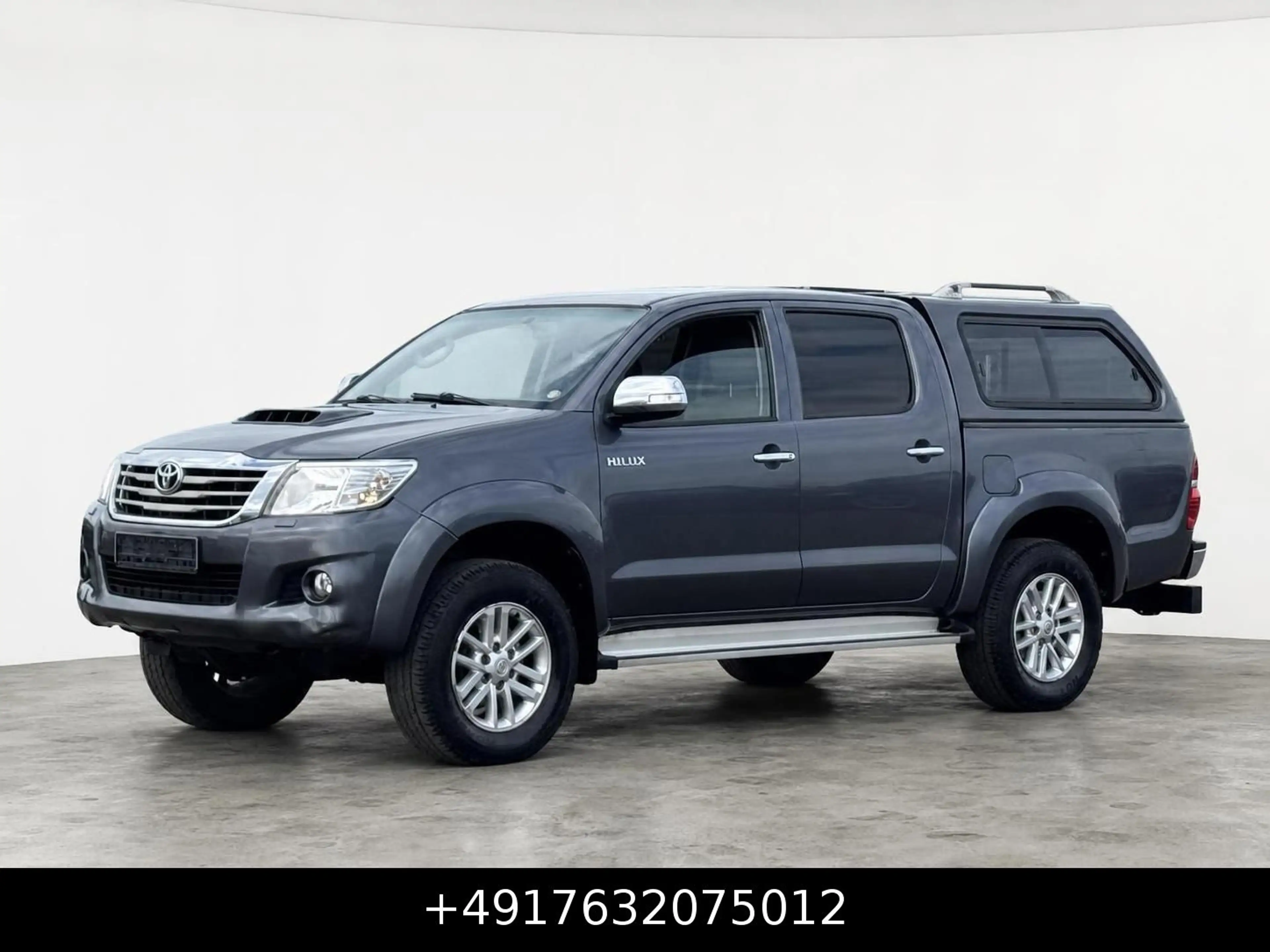 Toyota Hilux Double Cab 3.0 D-4D 4x4 Aut. Navi Kamera — photo 3