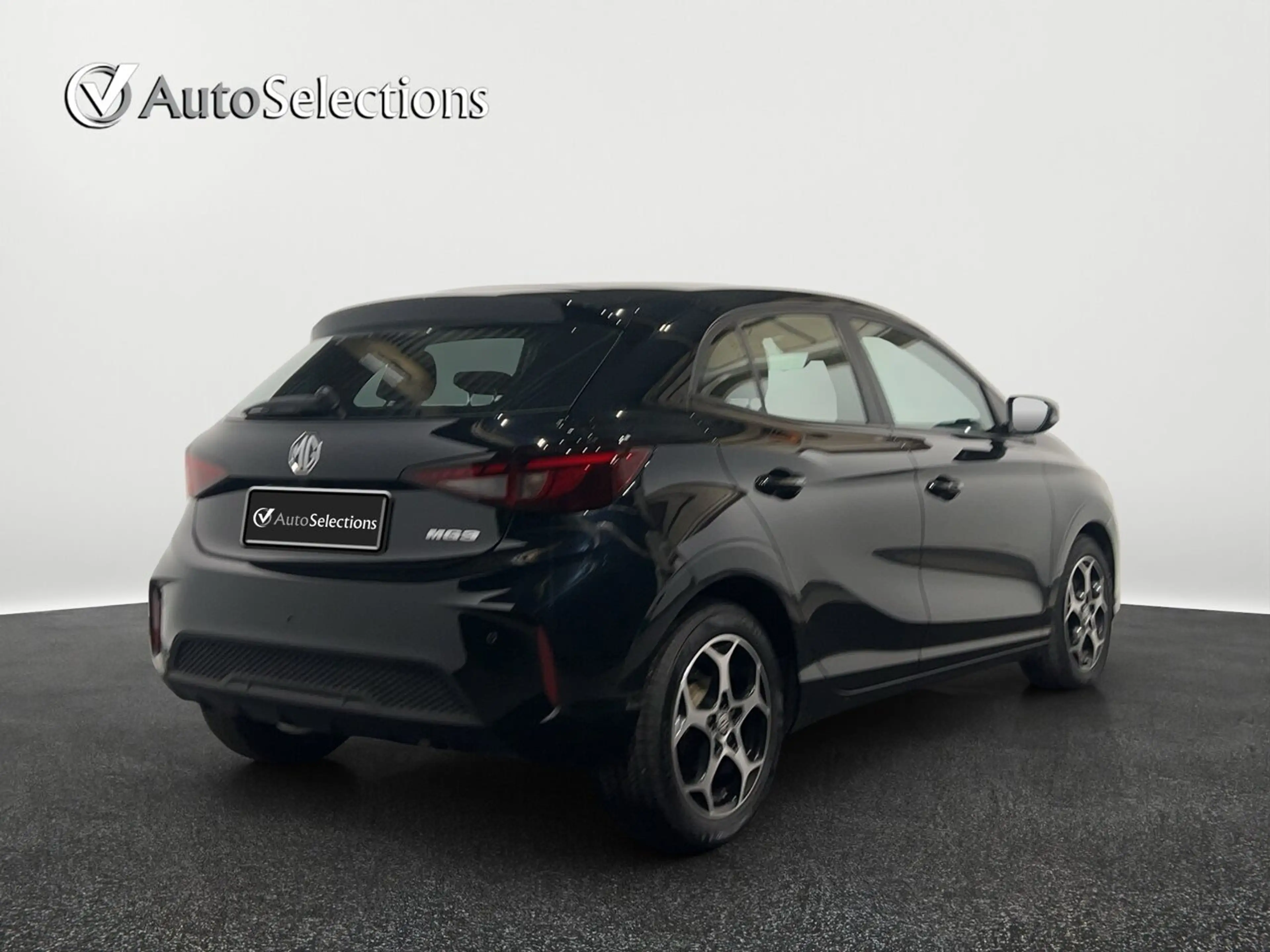MG MG3 1.5 Luxe/Camera/Led/Navi/Carplay — photo 5