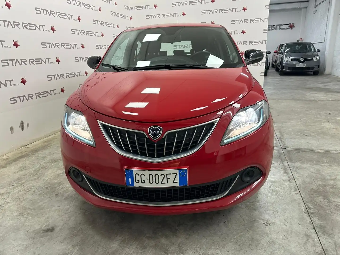 Lancia Ypsilon Ypsilon 1.0 FireFly 5 porte S&S Hybrid Ecochic Sil Rosso - 2