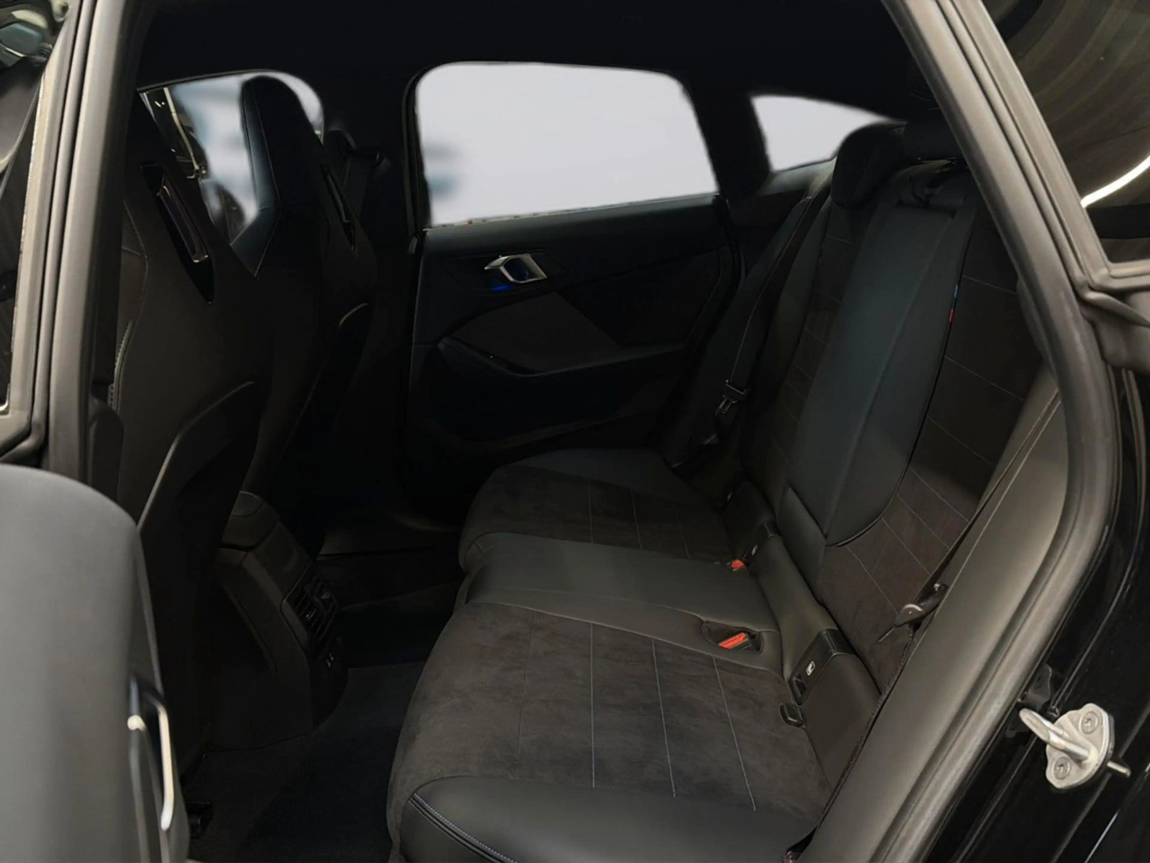 BMW 220 220i Gran Coupé M Sport Pro 360° H&K HuD Memory — photo 9