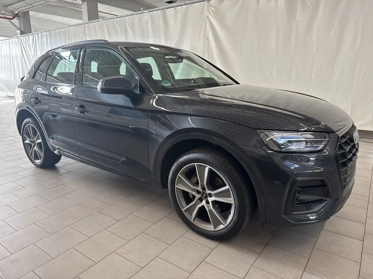 Audi Q5 50quattr advanced Virtual*Kamera*Leder*20*LED Gris - 2