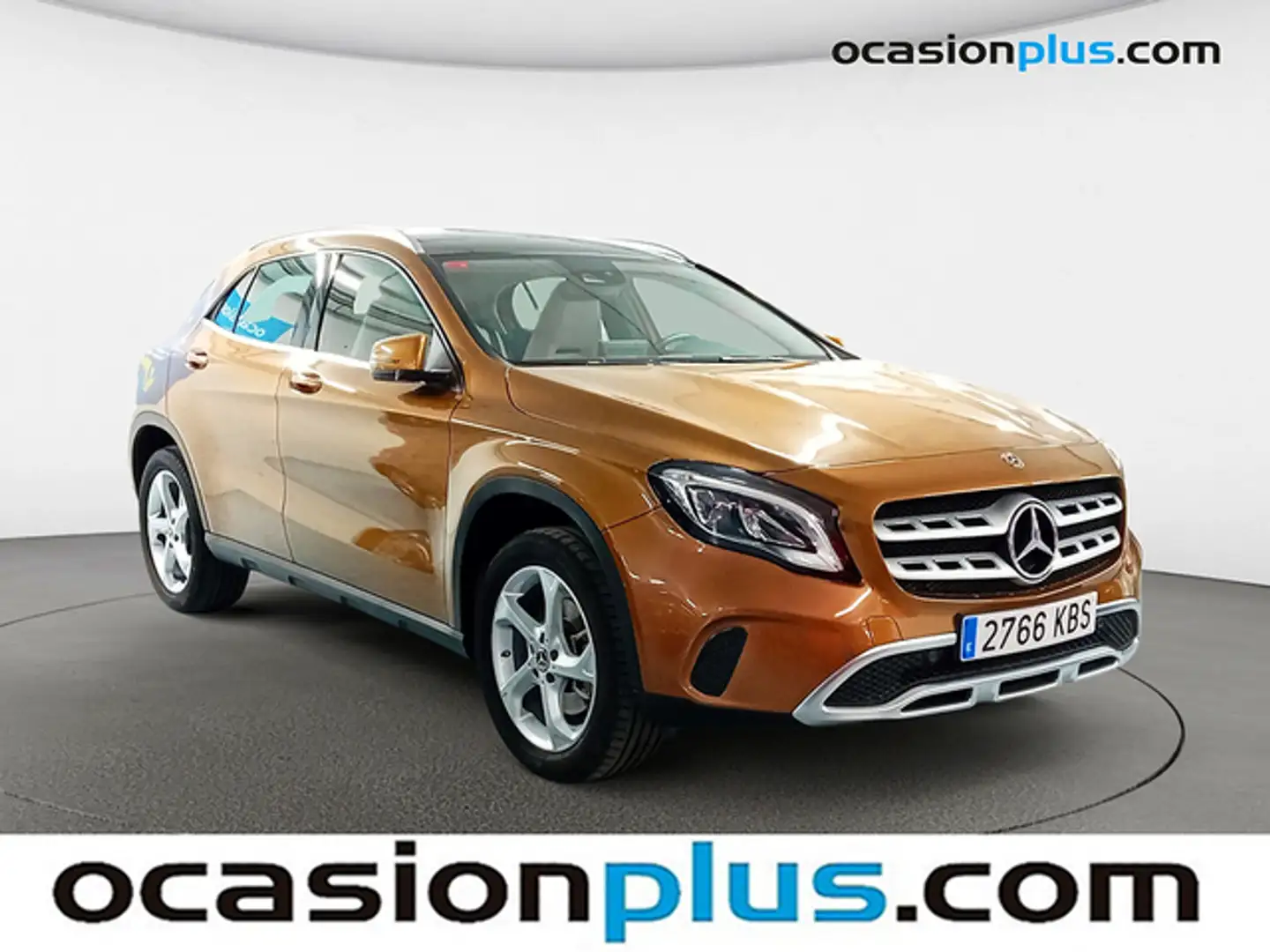 Mercedes-Benz GLA 250 4Matic 7G-DCT Beżowy - 2