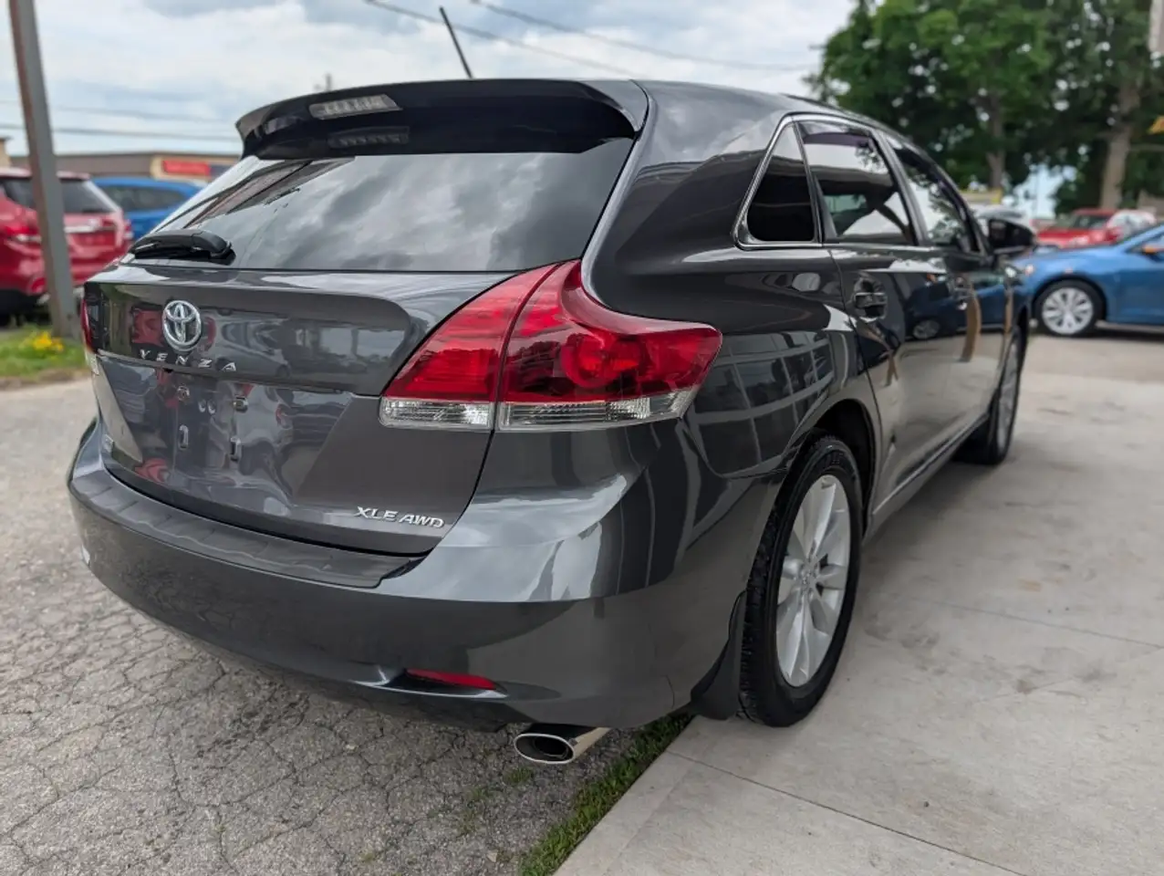 Toyota Venza photo Toyota Venza