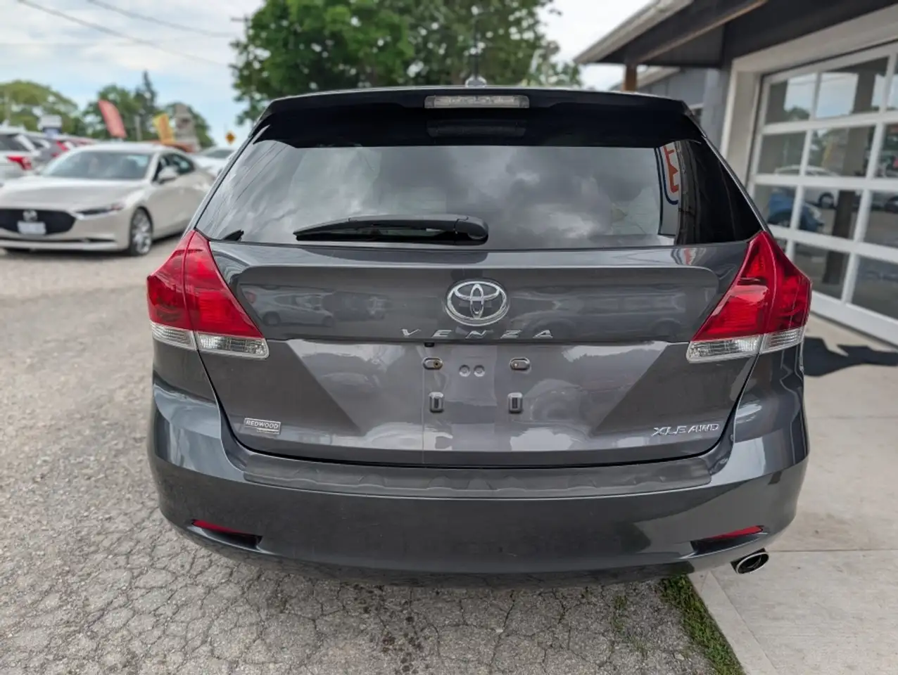 Toyota Venza photo Toyota Venza