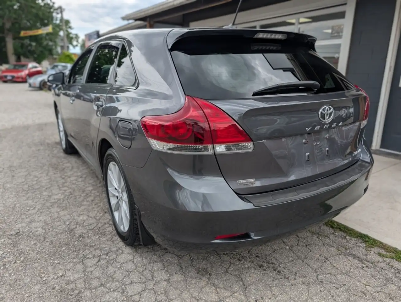 Toyota Venza photo Toyota Venza