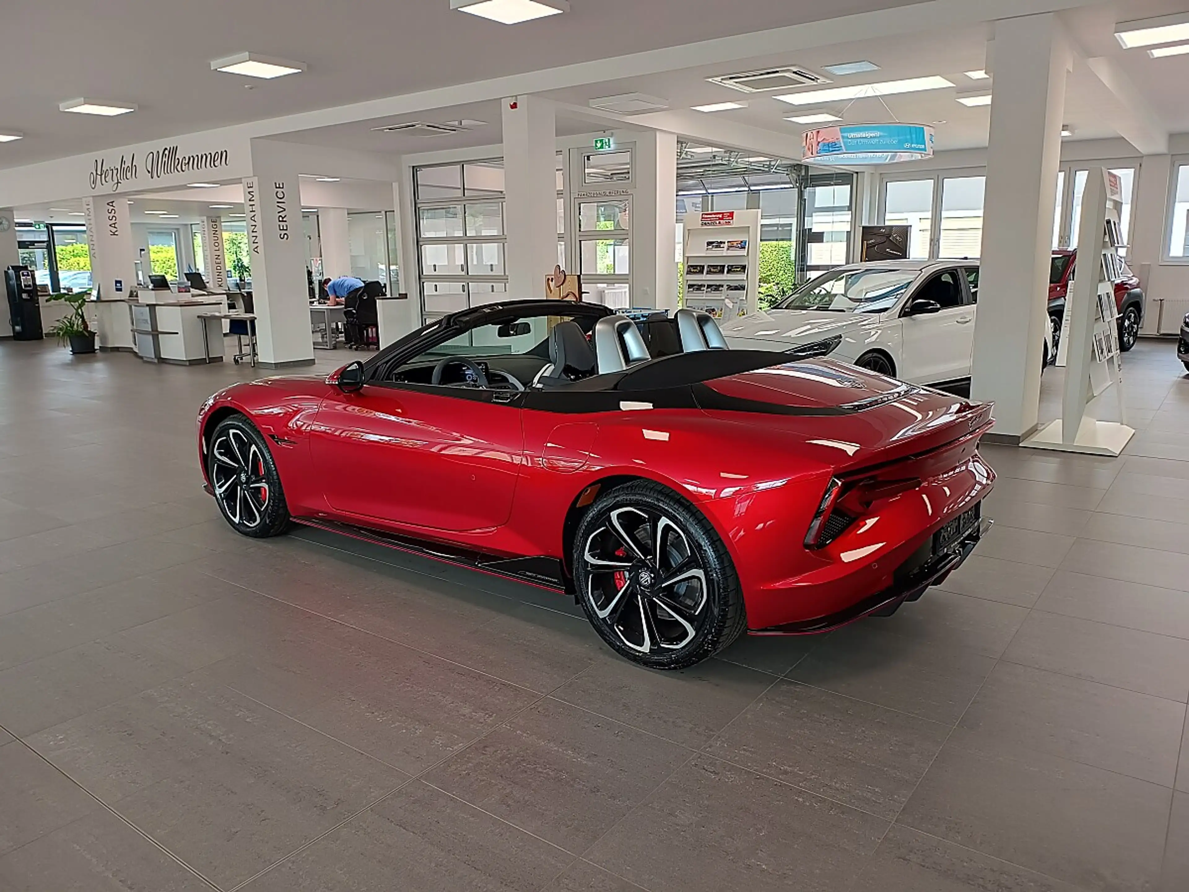 MG Cyberster GT 77kWh *LED*BOSE*ACC*Navi* — photo 10