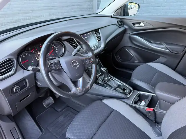 Opel Grandland X view 14