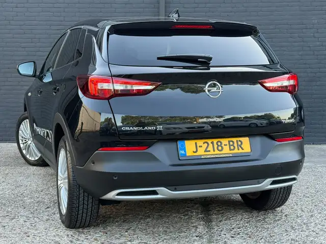 Opel Grandland X view 5