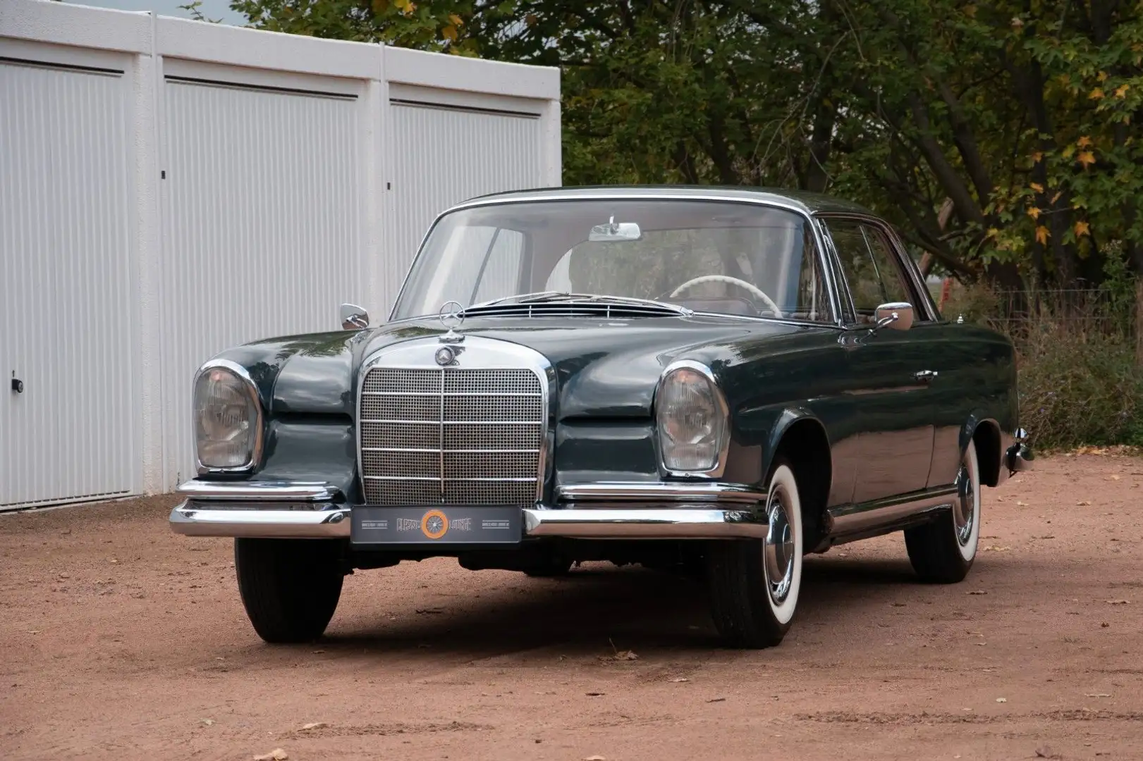 Mercedes-Benz 220 W111 220 SEB Coupe Automatik Schiebedach Grau - 1