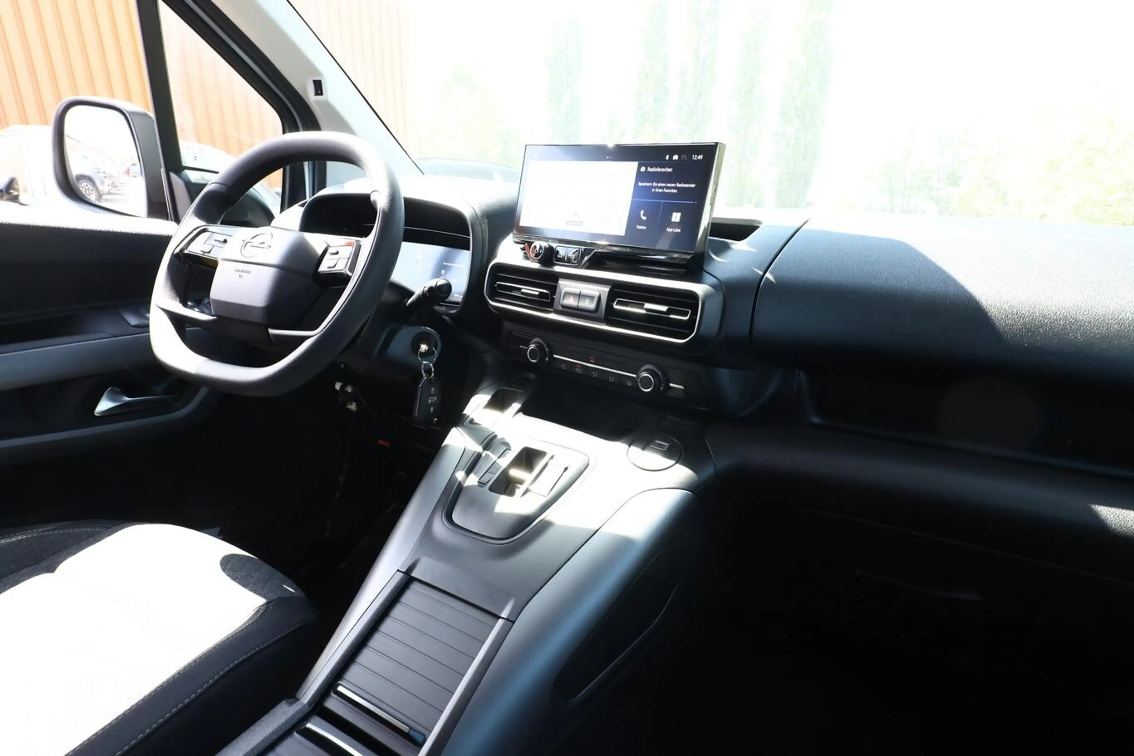 Opel Combo AT8 GS Nav10" Kam IntelliLux PDC Privacy 96 kW ... — photo 9