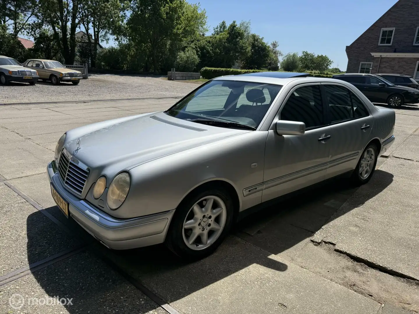 Mercedes-Benz E 320 Avantgarde A4 Grijs - 2