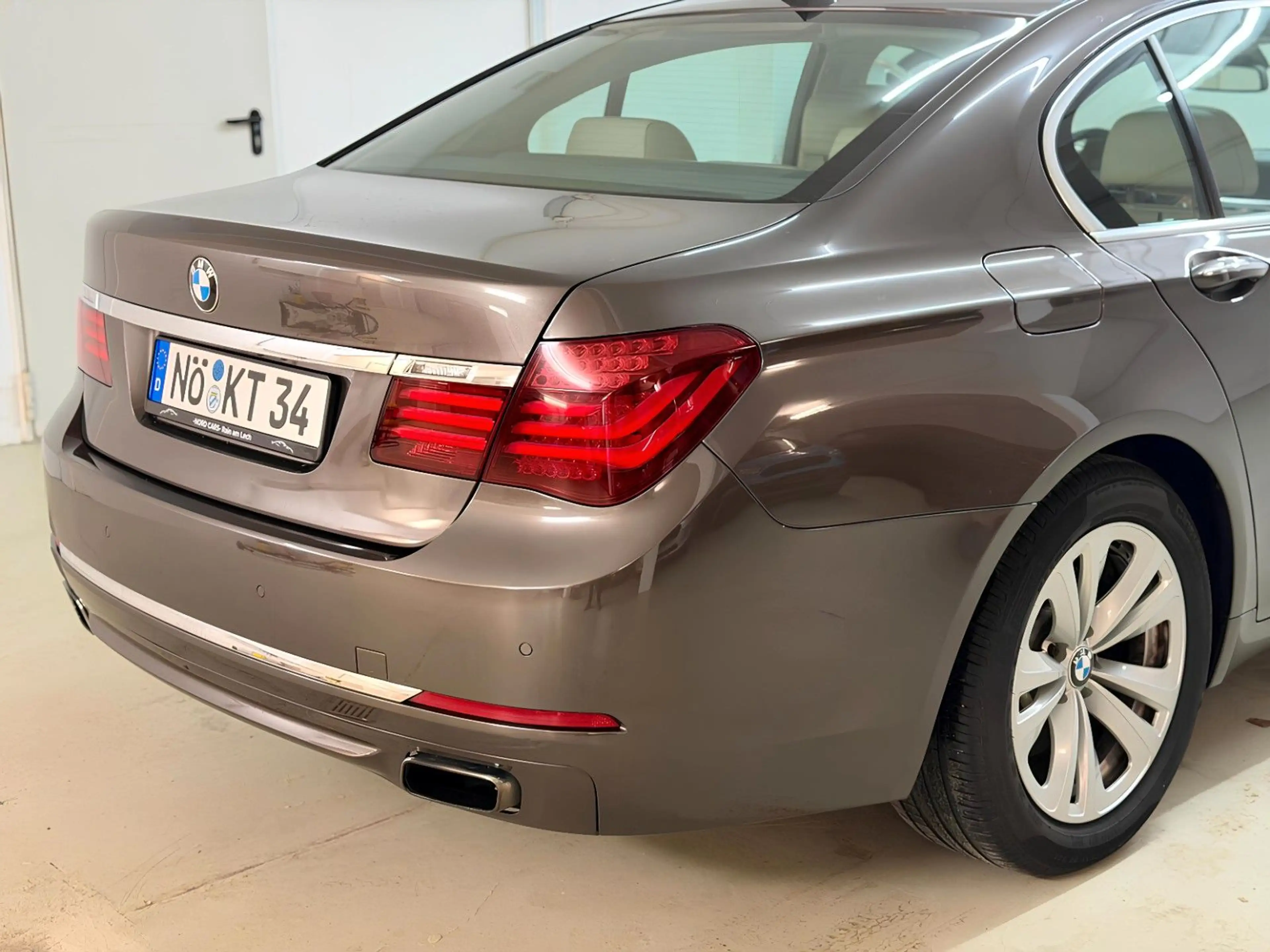 BMW 740 i *KEYLESS *SOFTCLO *HEADUP *KAMERA — photo 12