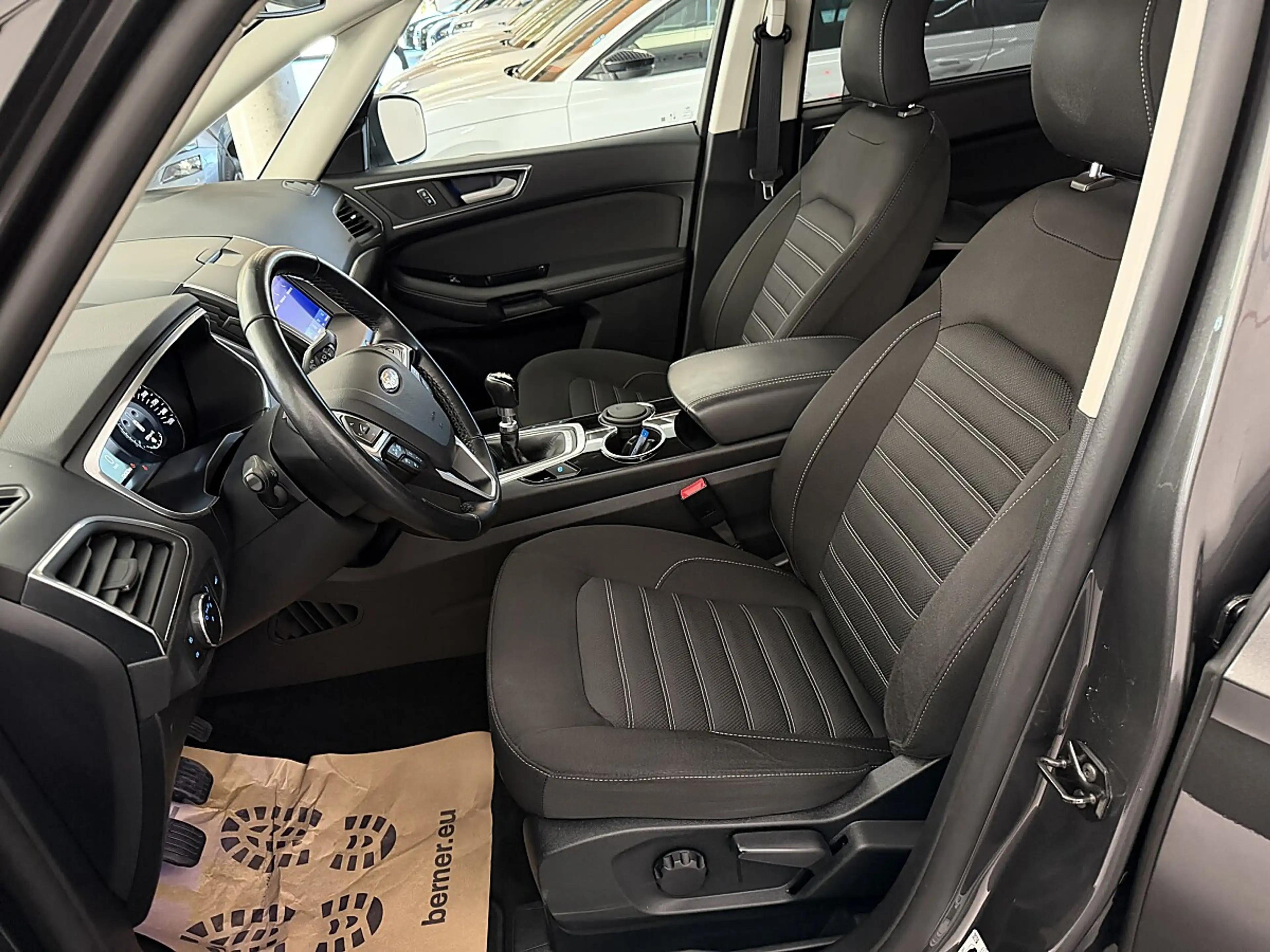 Ford Galaxy 2,0TDCi Titanium 7-Sitze *LED*NAVI*ACC*AHK*Sitz... — photo 12