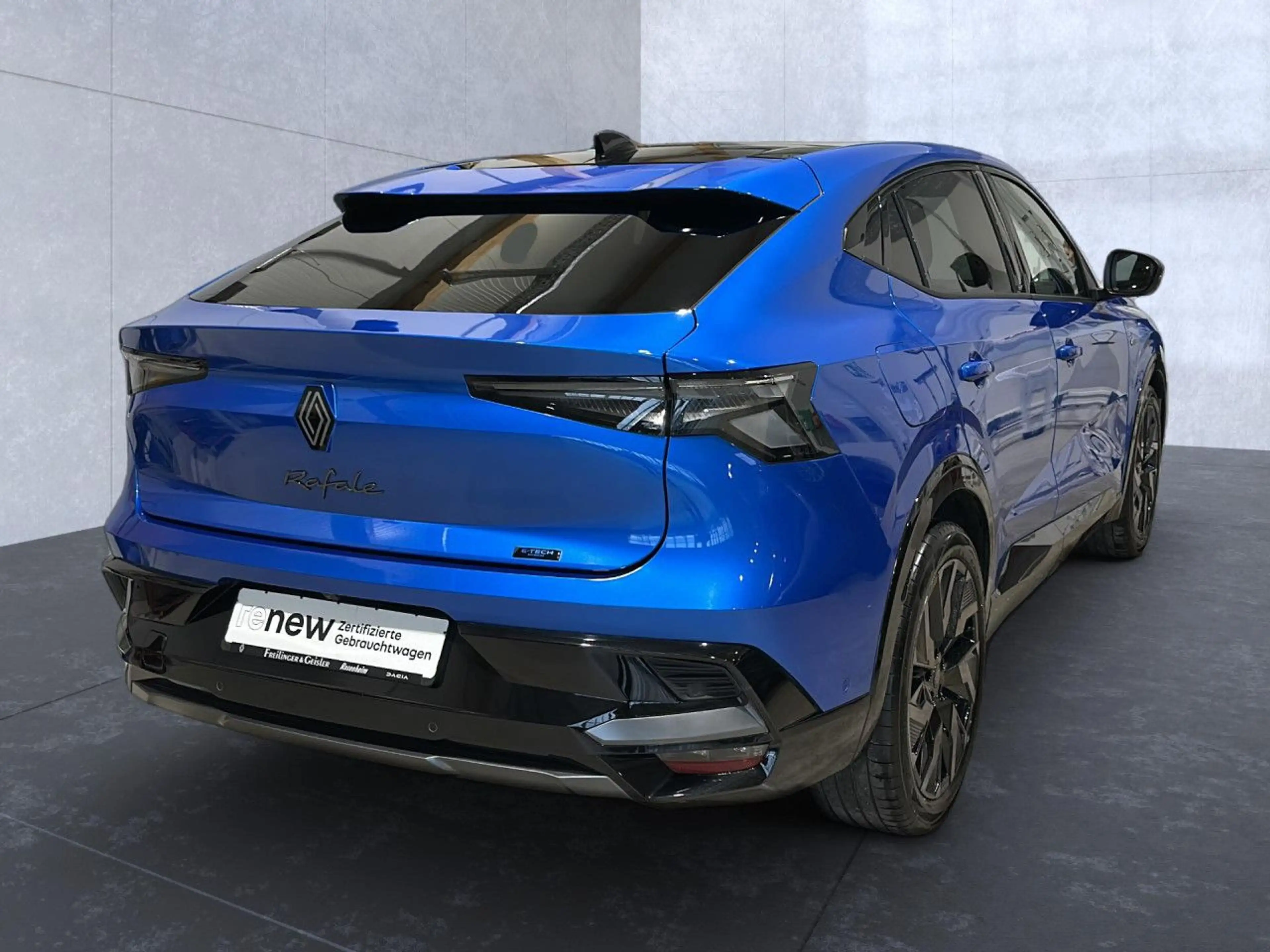Renault Rafale 200 E-Tech Full Hybrid Esprit Alpine Navi — photo 5