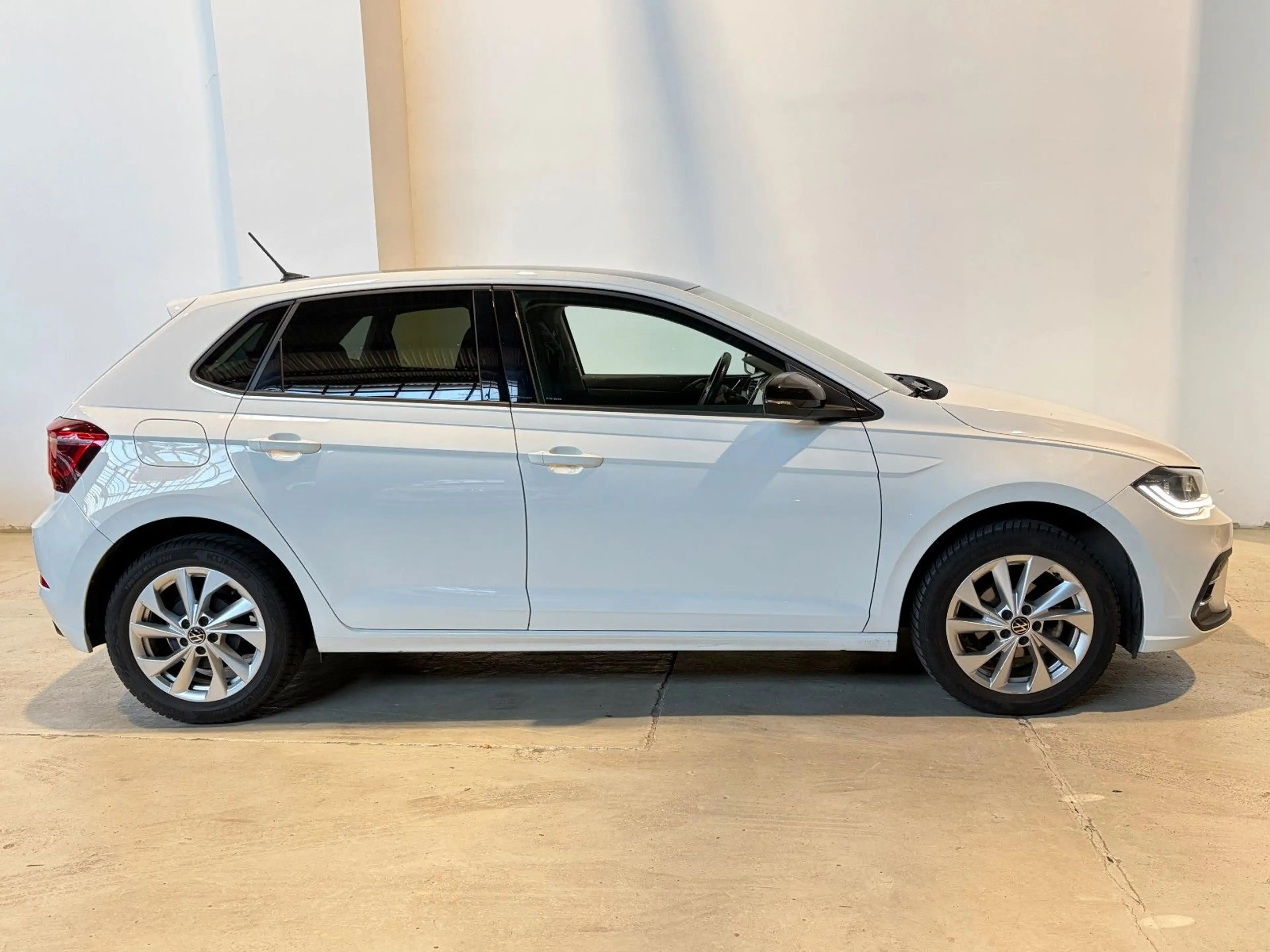 Volkswagen Polo VI Style 1.0 *Automatik* — photo 6