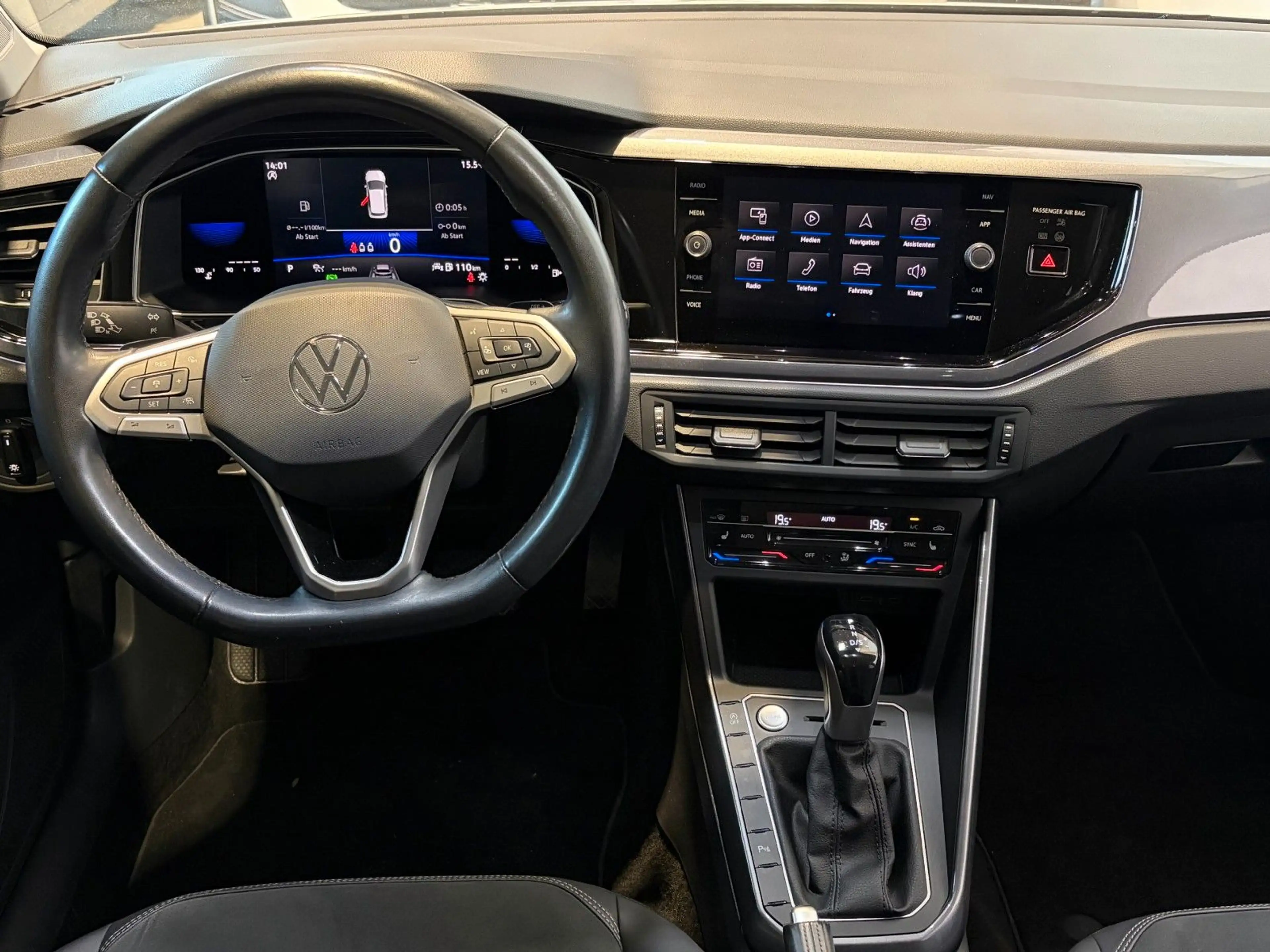 Volkswagen Polo VI Style 1.0 *Automatik* — photo 10
