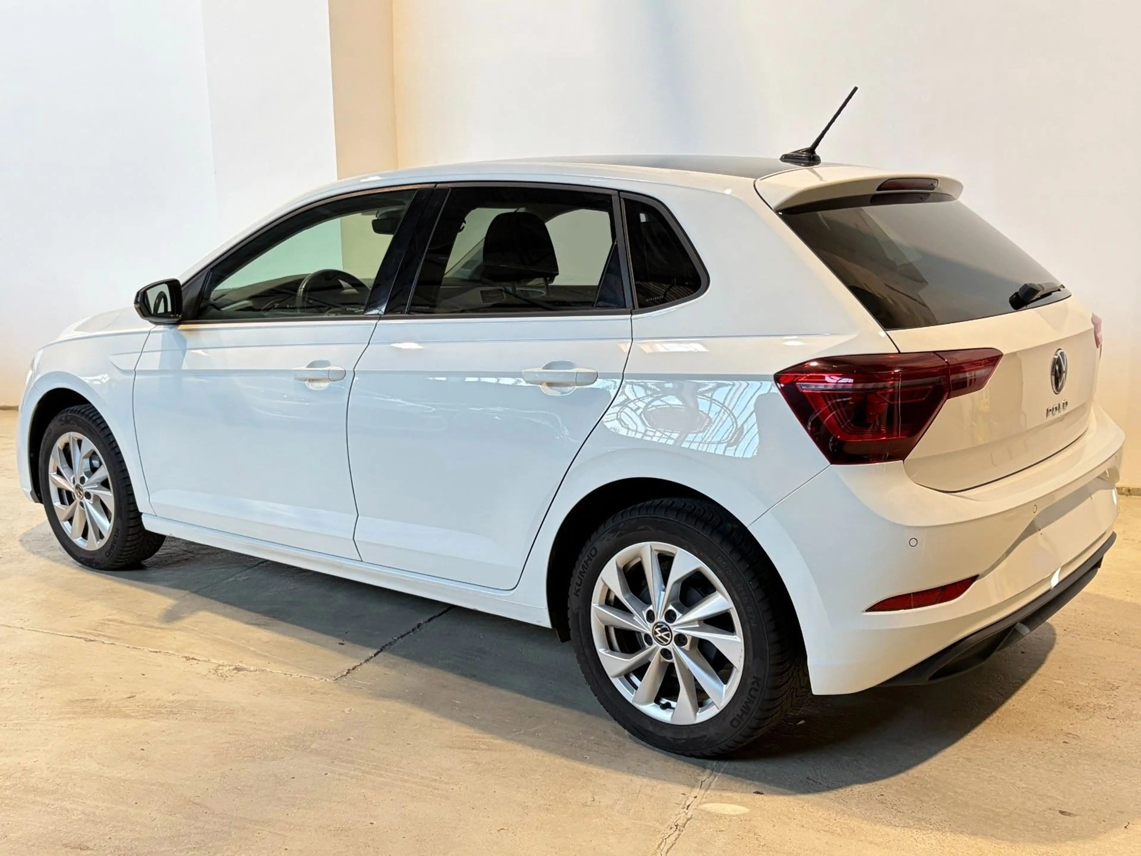 Volkswagen Polo VI Style 1.0 *Automatik* — photo 3