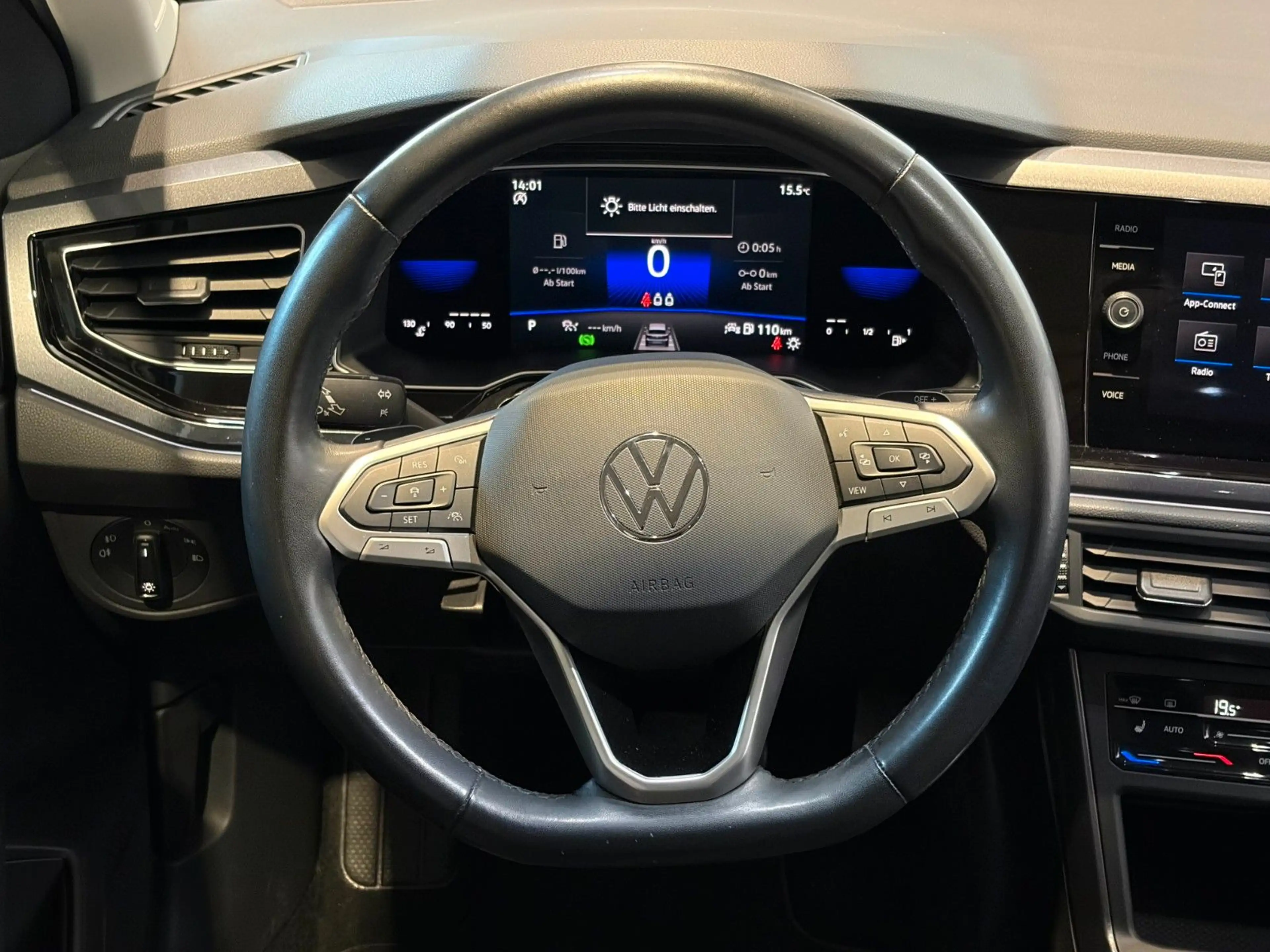Volkswagen Polo VI Style 1.0 *Automatik* — photo 11