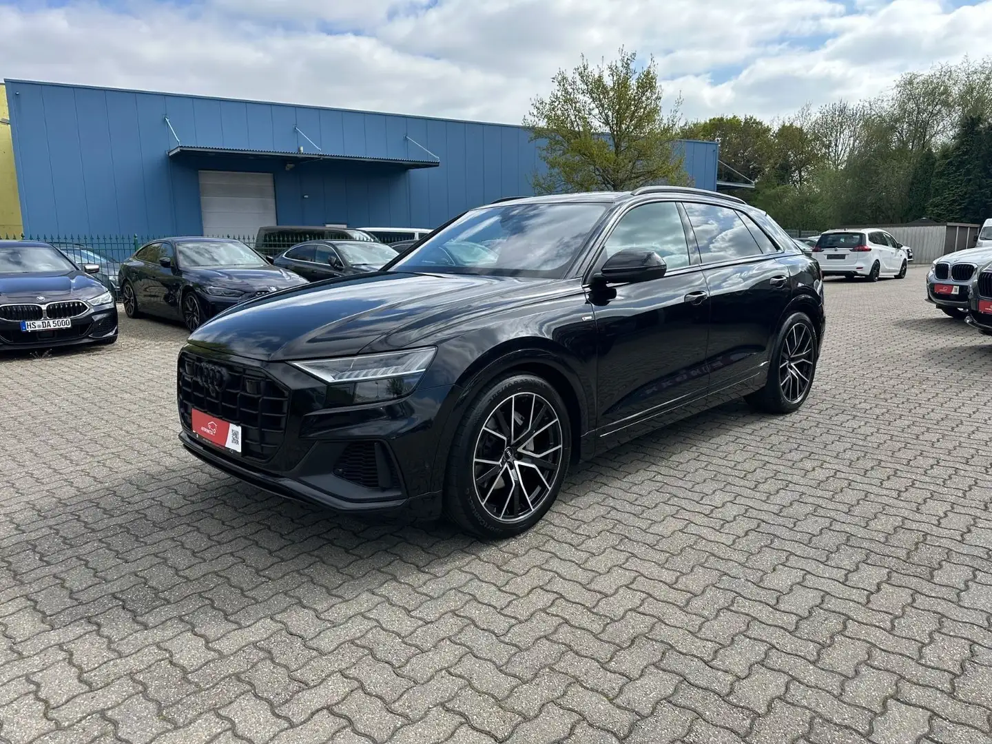 Audi Q8 50 TDI S line ACC Luft Standhgz 360° AHK 22" Negro - 1