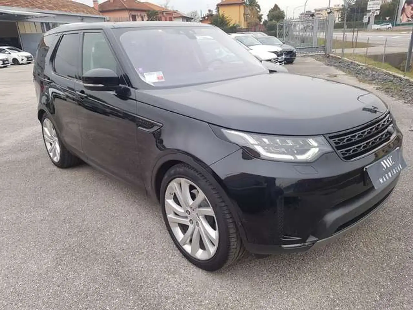 Land Rover Discovery 3.0 td6 First Edition 249cv 7 POSTI auto Černá - 1