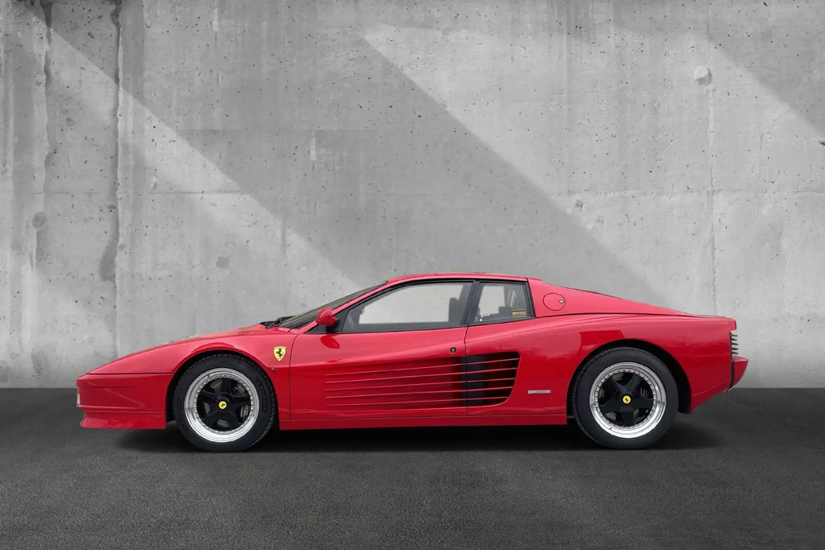 Ferrari Testarossa *dt. Auto*full history Rouge - 2