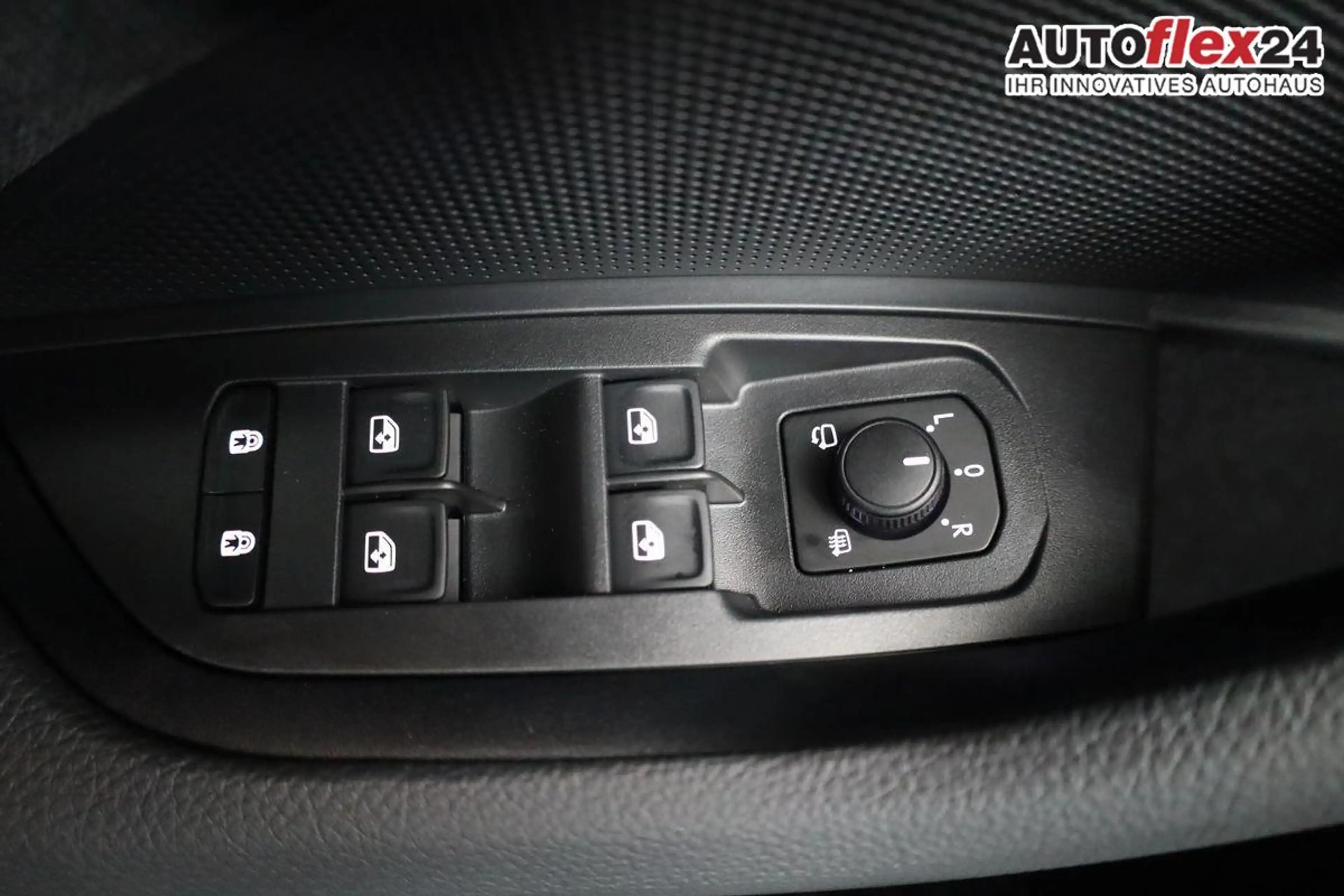 Skoda Kodiaq 1.5 TSI iV 150 kW Selection Selection, AHK, Nav... — photo 7